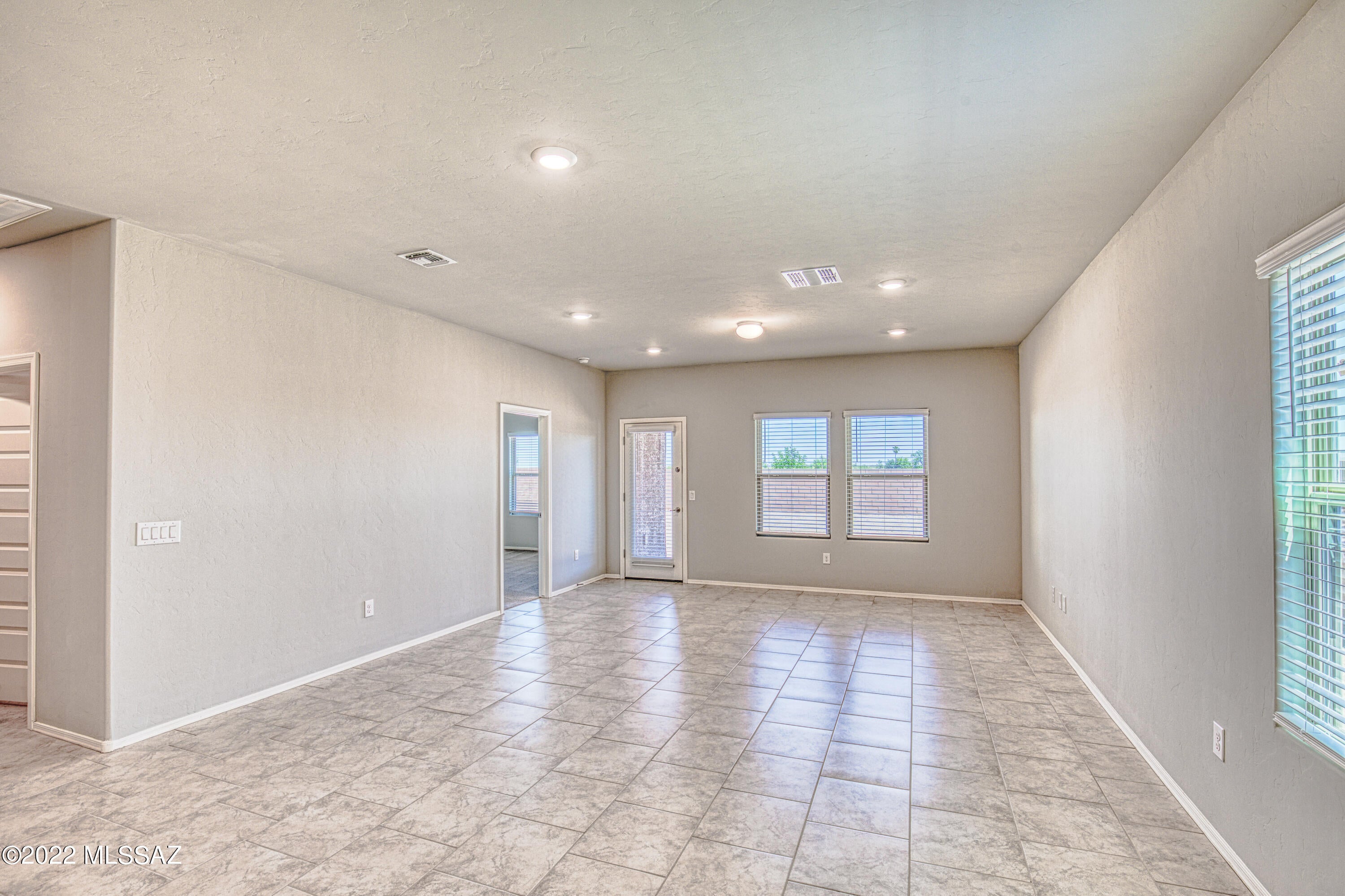 Unsubdivided - Residential Lease