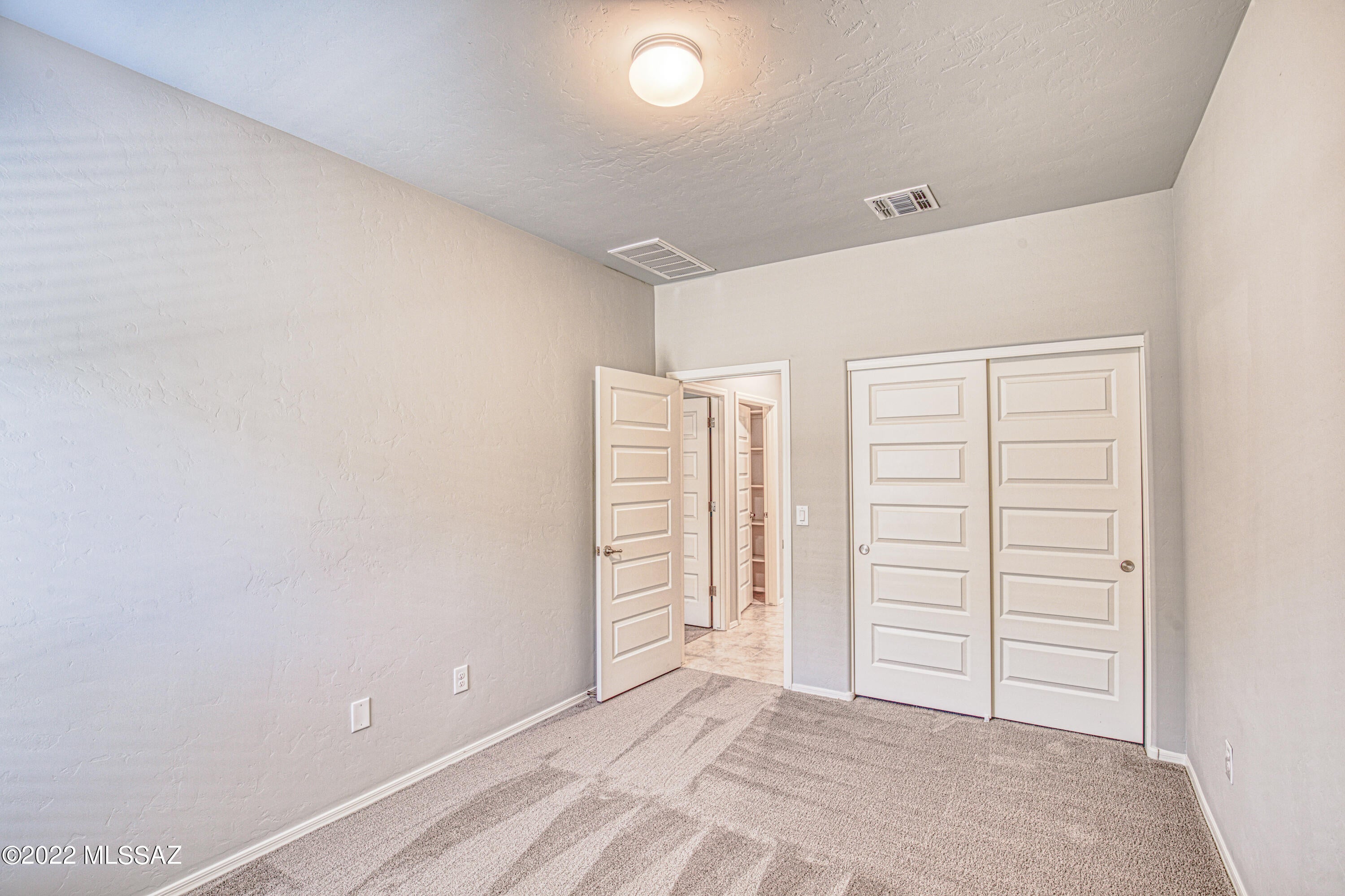 Unsubdivided - Residential Lease