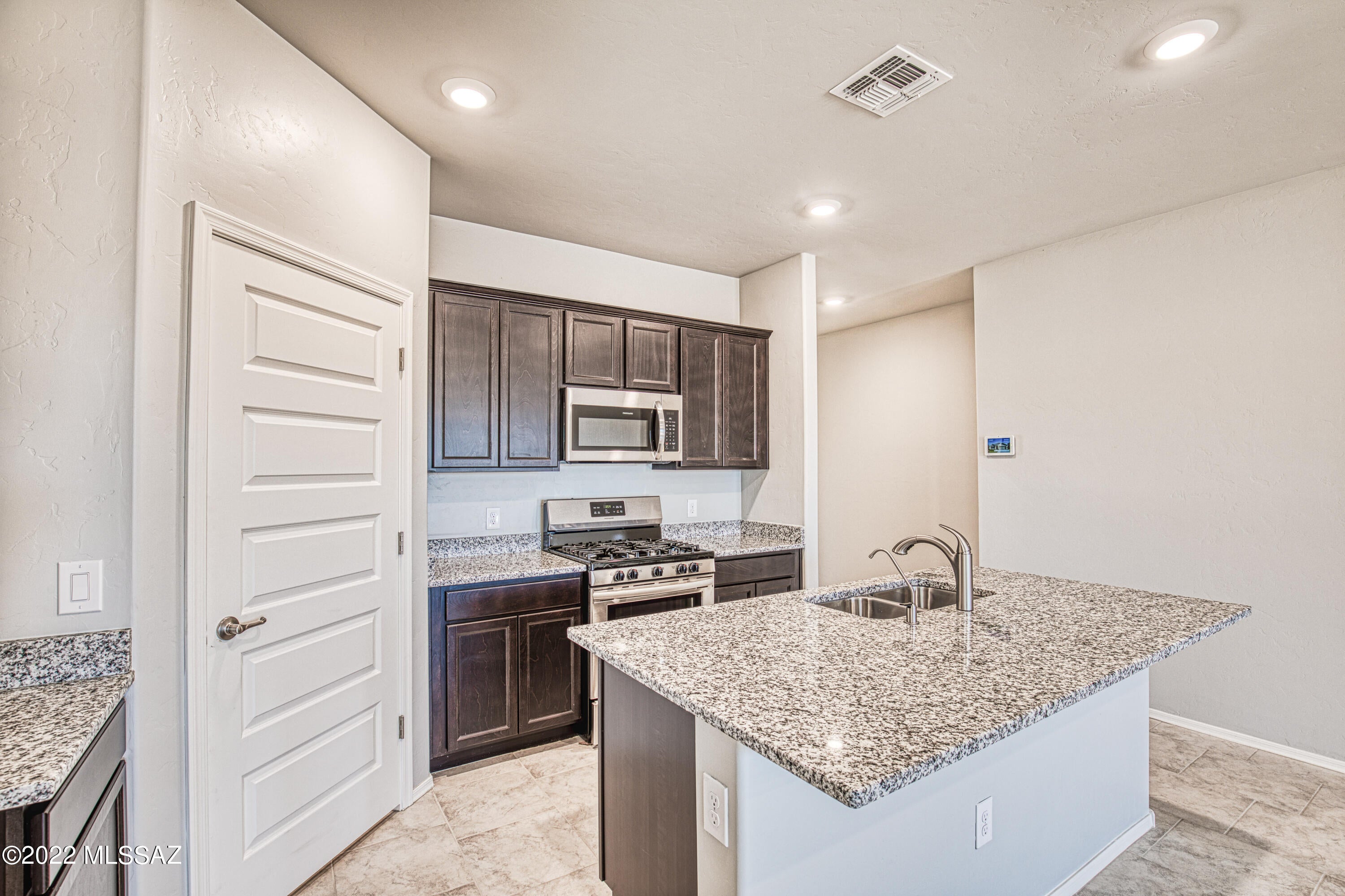 Unsubdivided - Residential Lease