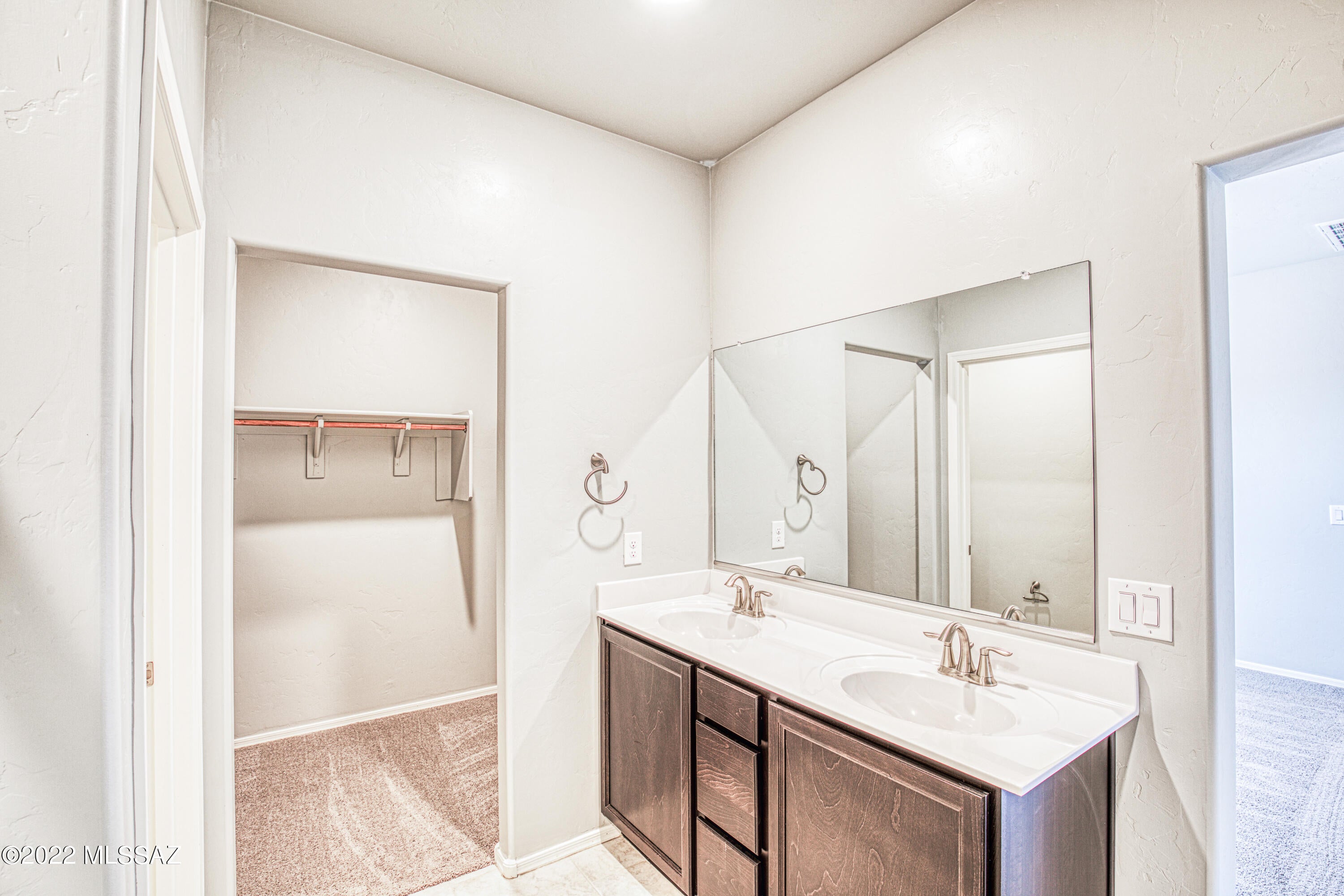 Unsubdivided - Residential Lease