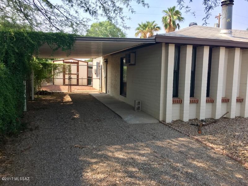 Douglas Terrace (1-69) - Residential
