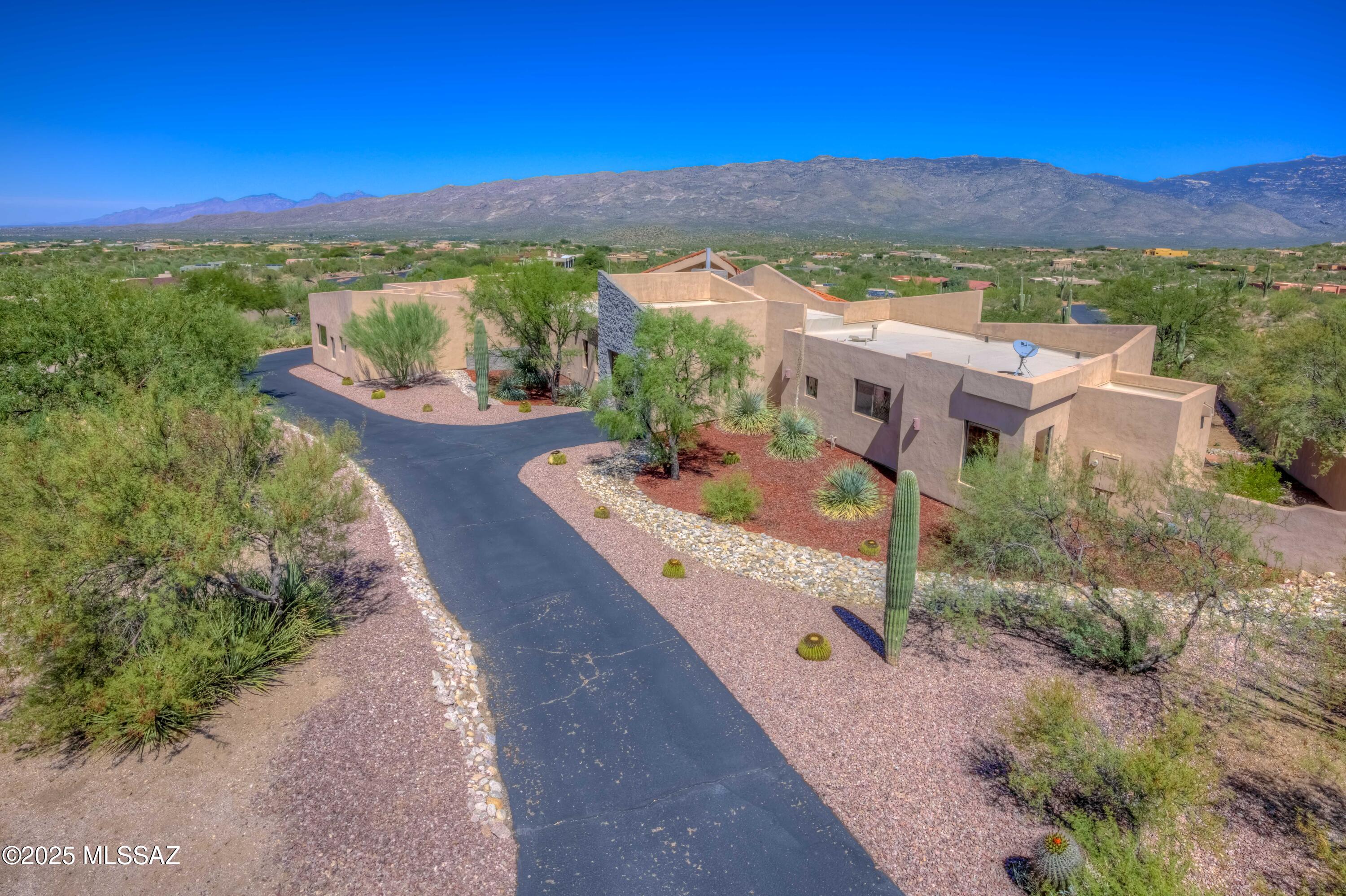 Coyote Creek (1-395) - Residential