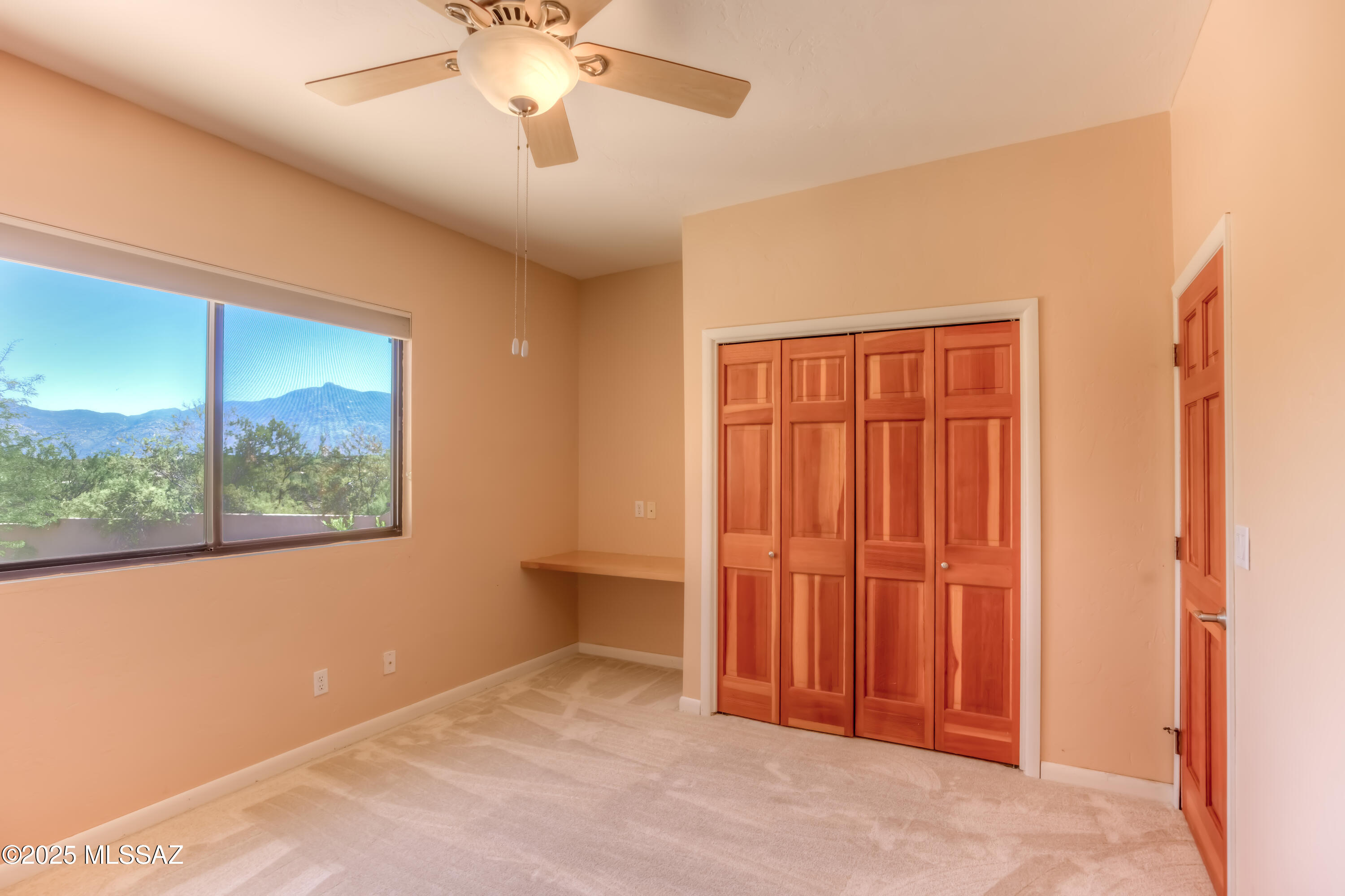 Coyote Creek (1-395) - Residential
