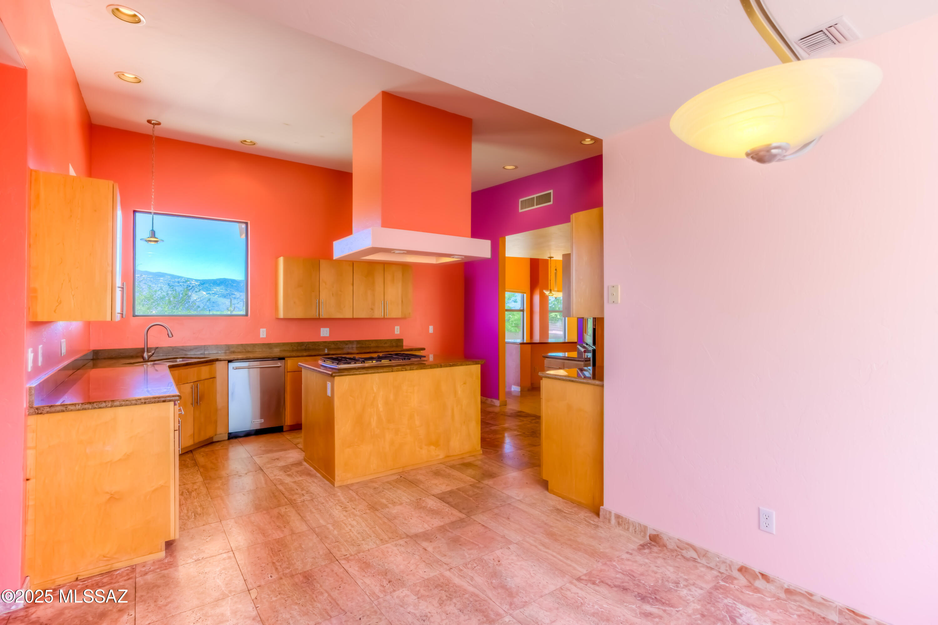 Coyote Creek (1-395) - Residential