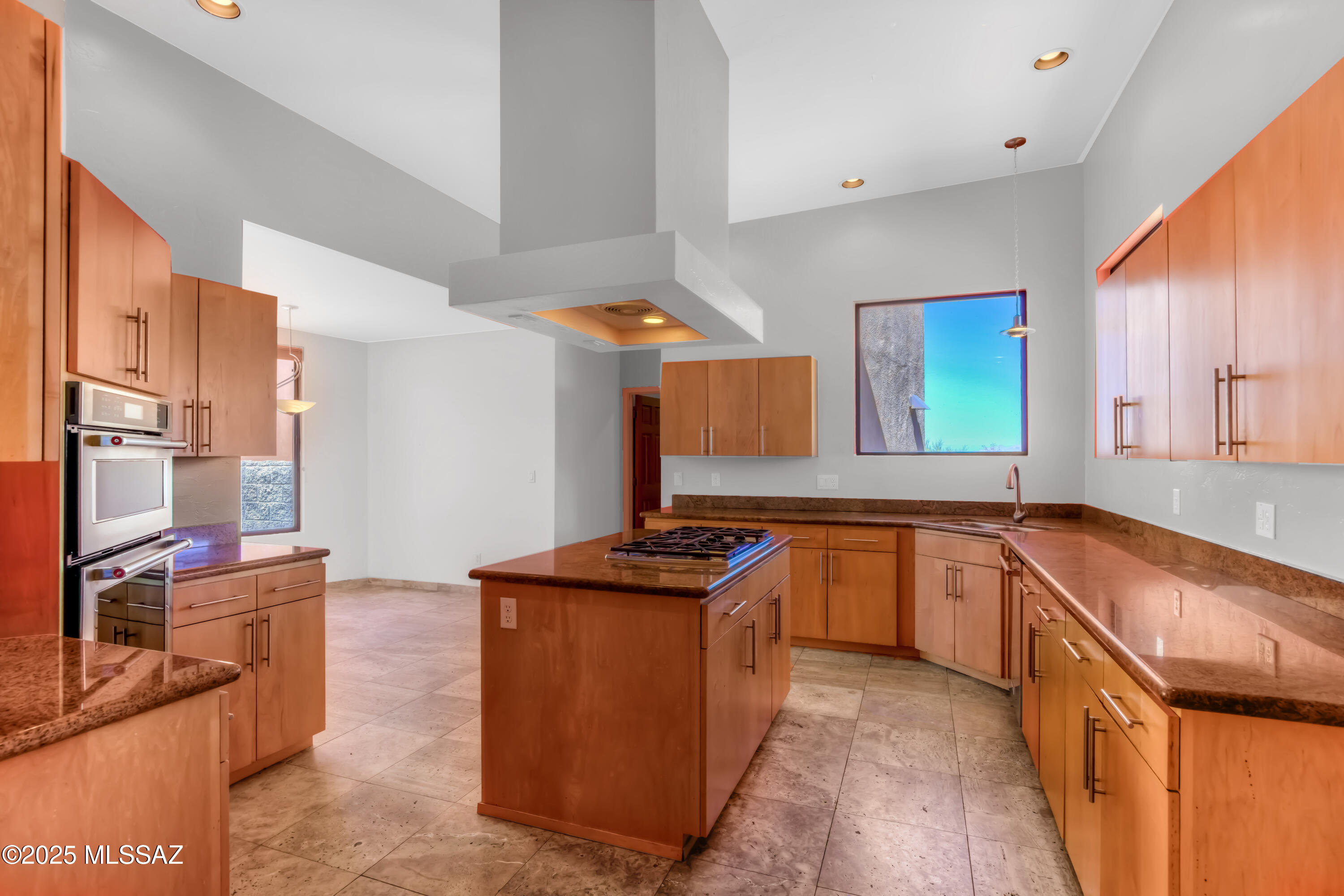 Coyote Creek (1-395) - Residential