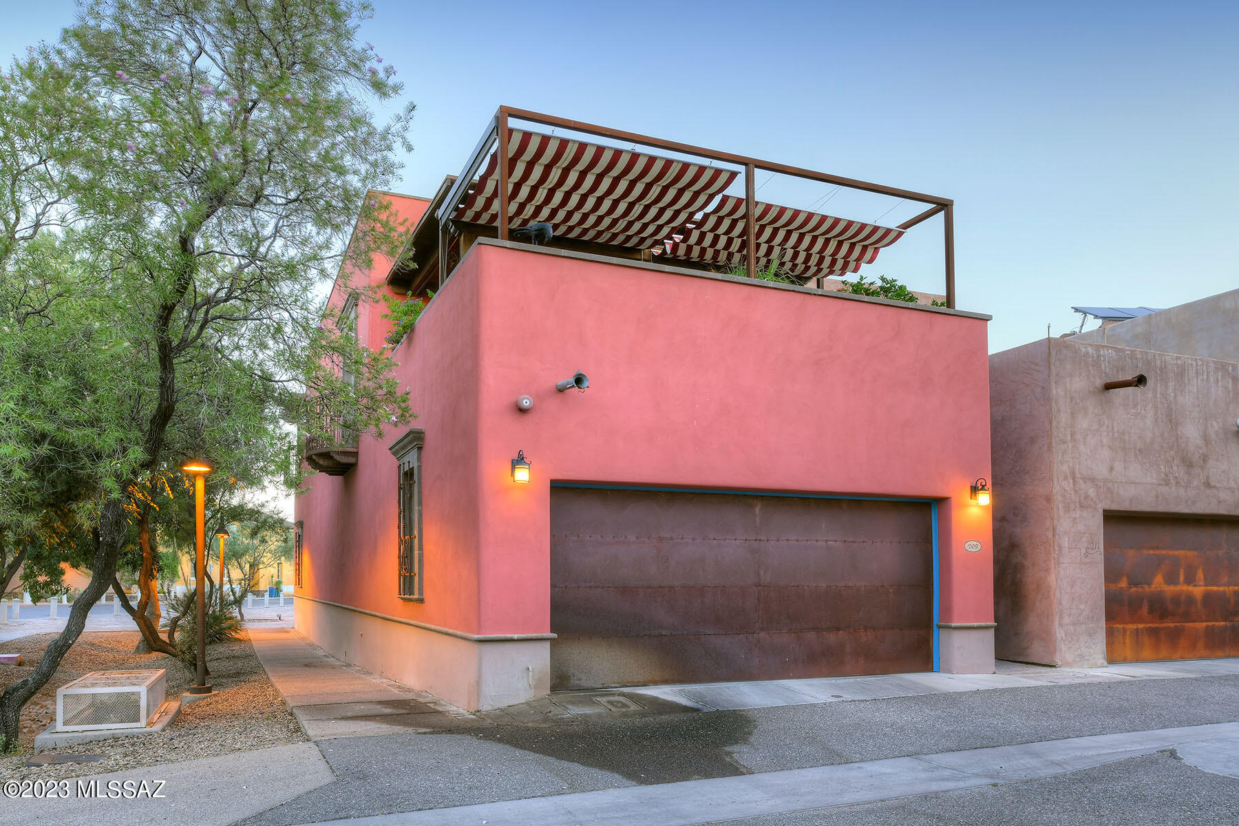 Mercado District of Menlo Park Blks A-D (1-100) - Residential