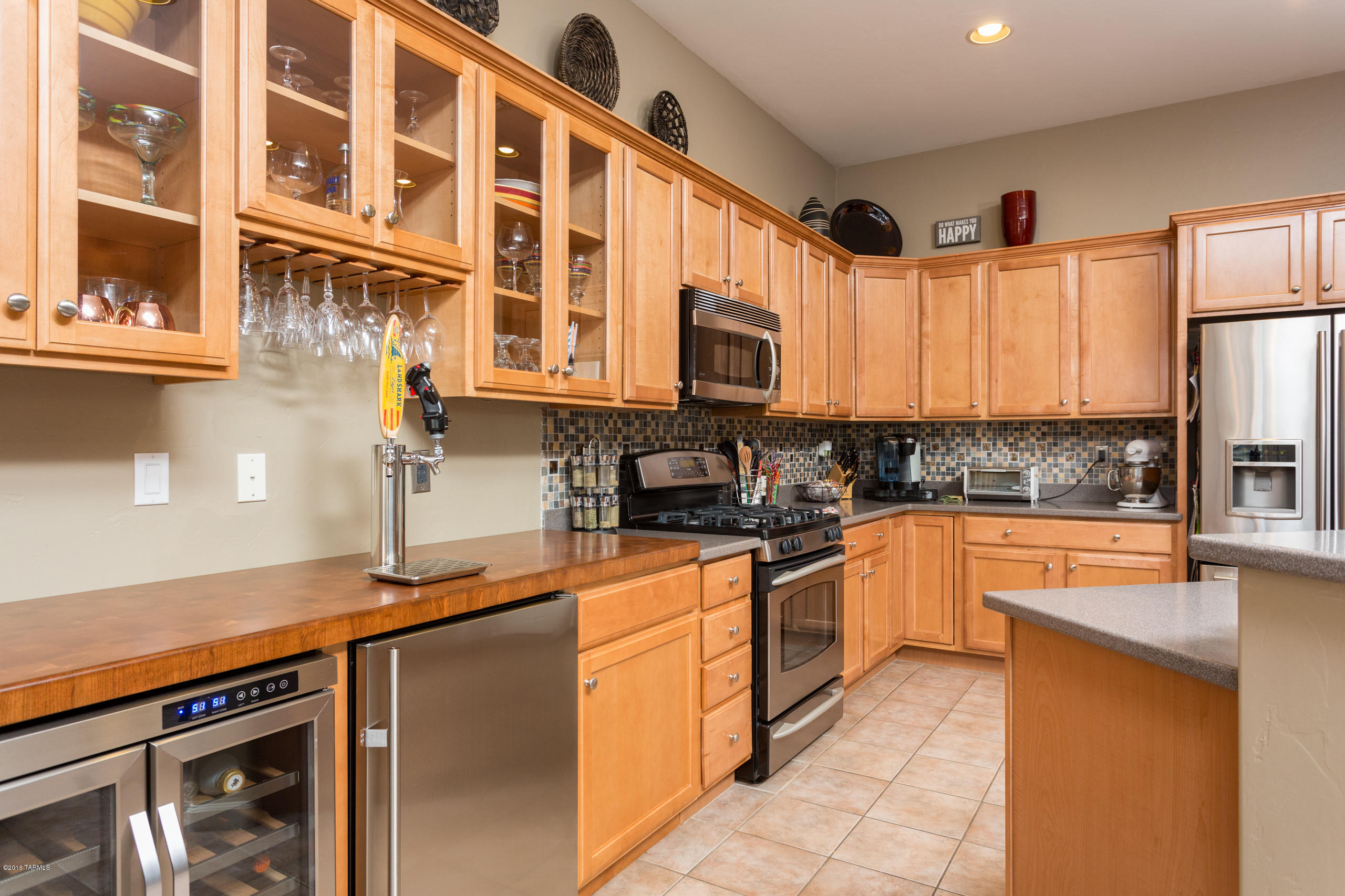 Continental Reserve Blk. 7 & 8 (1-82) - Residential