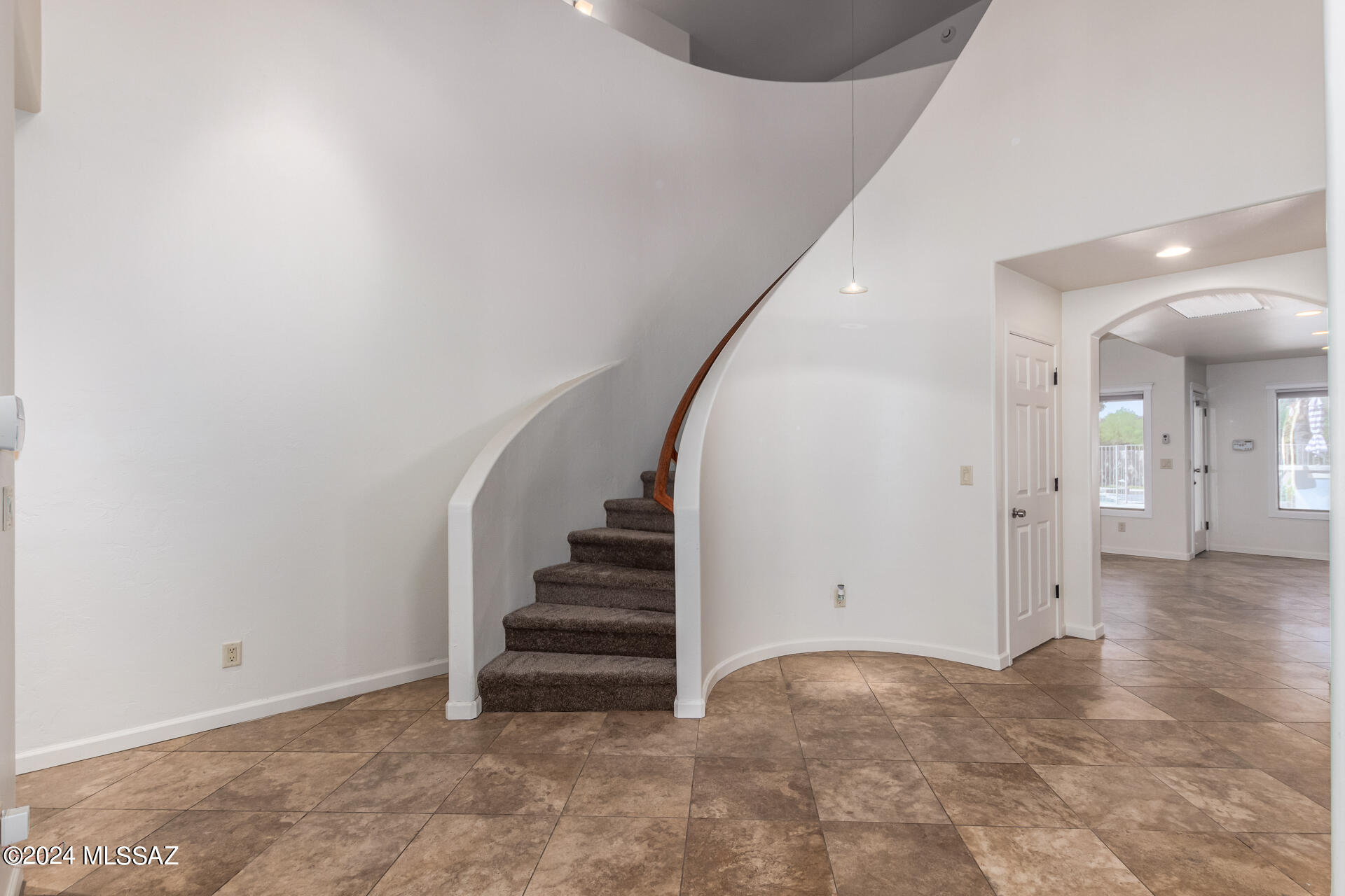 Shadows @ Sabino (1-103) - Residential