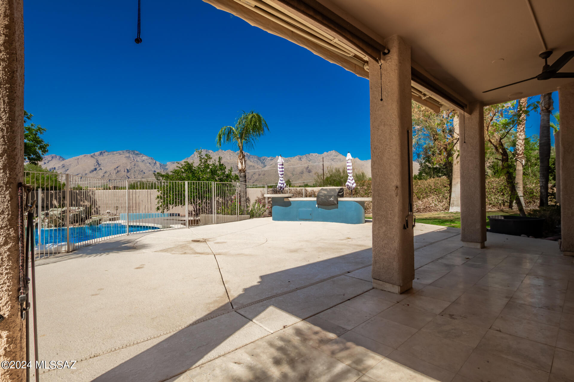 Shadows @ Sabino (1-103) - Residential