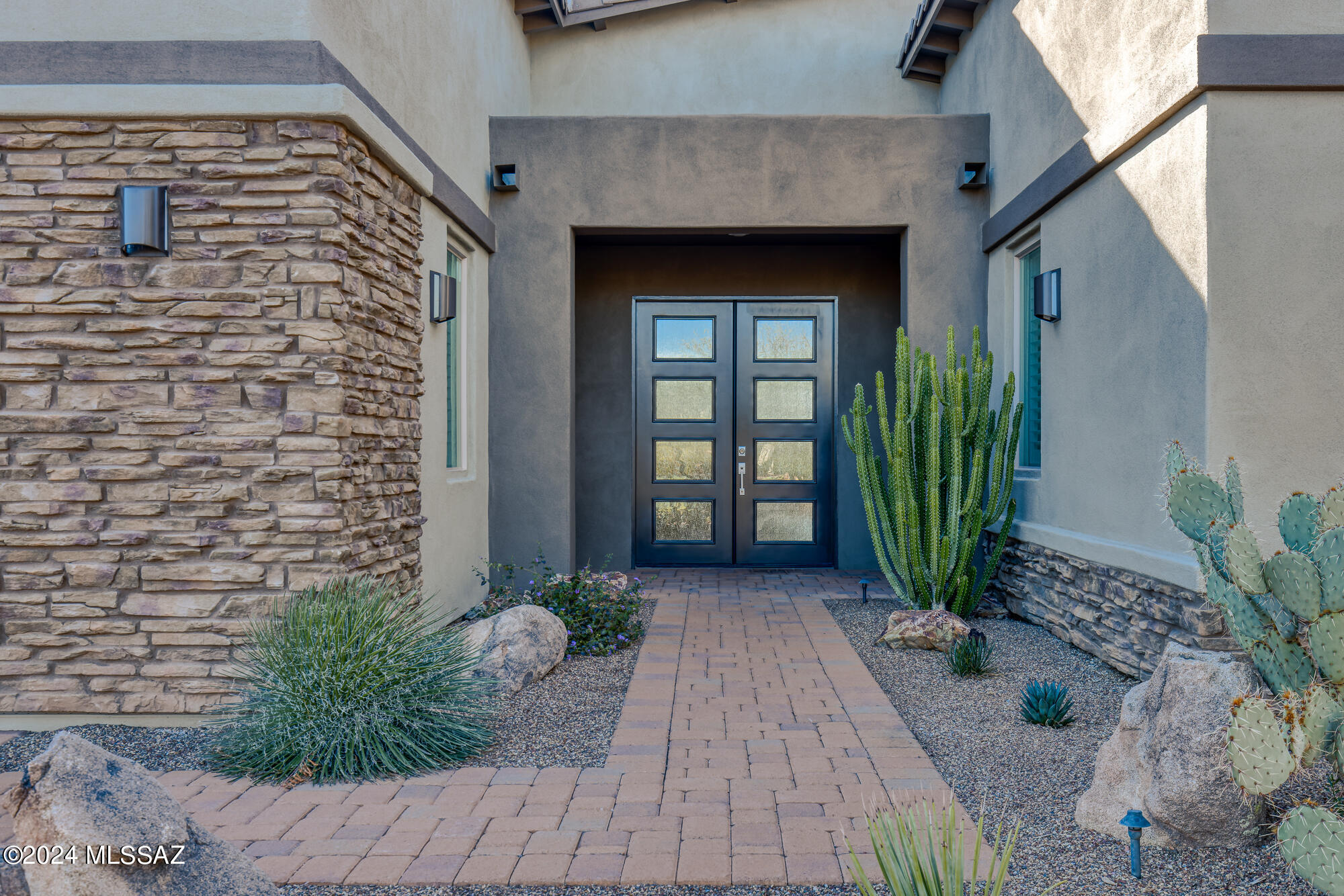 The Enclave At Stone Canyon V - Residential