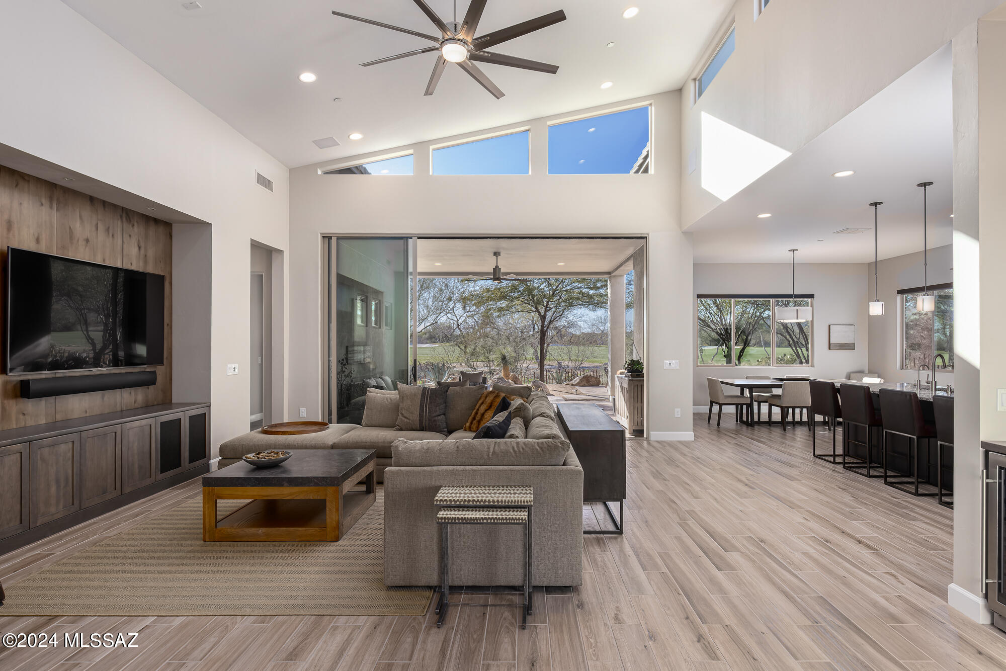 The Enclave At Stone Canyon V - Residential