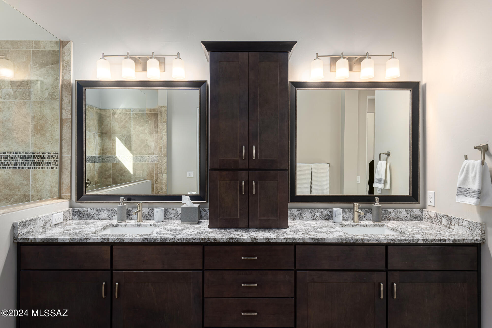 The Enclave At Stone Canyon V - Residential