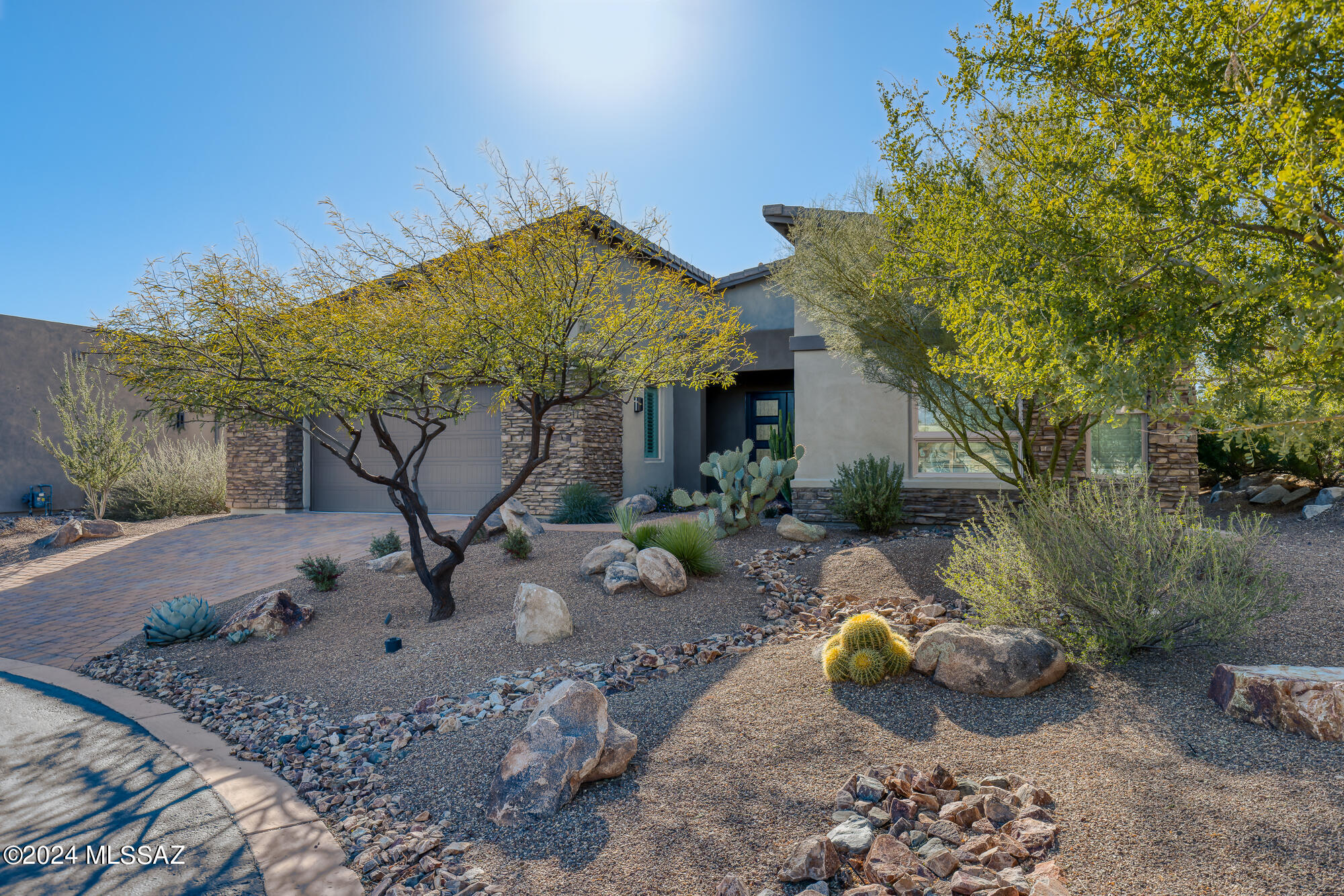 The Enclave At Stone Canyon V - Residential