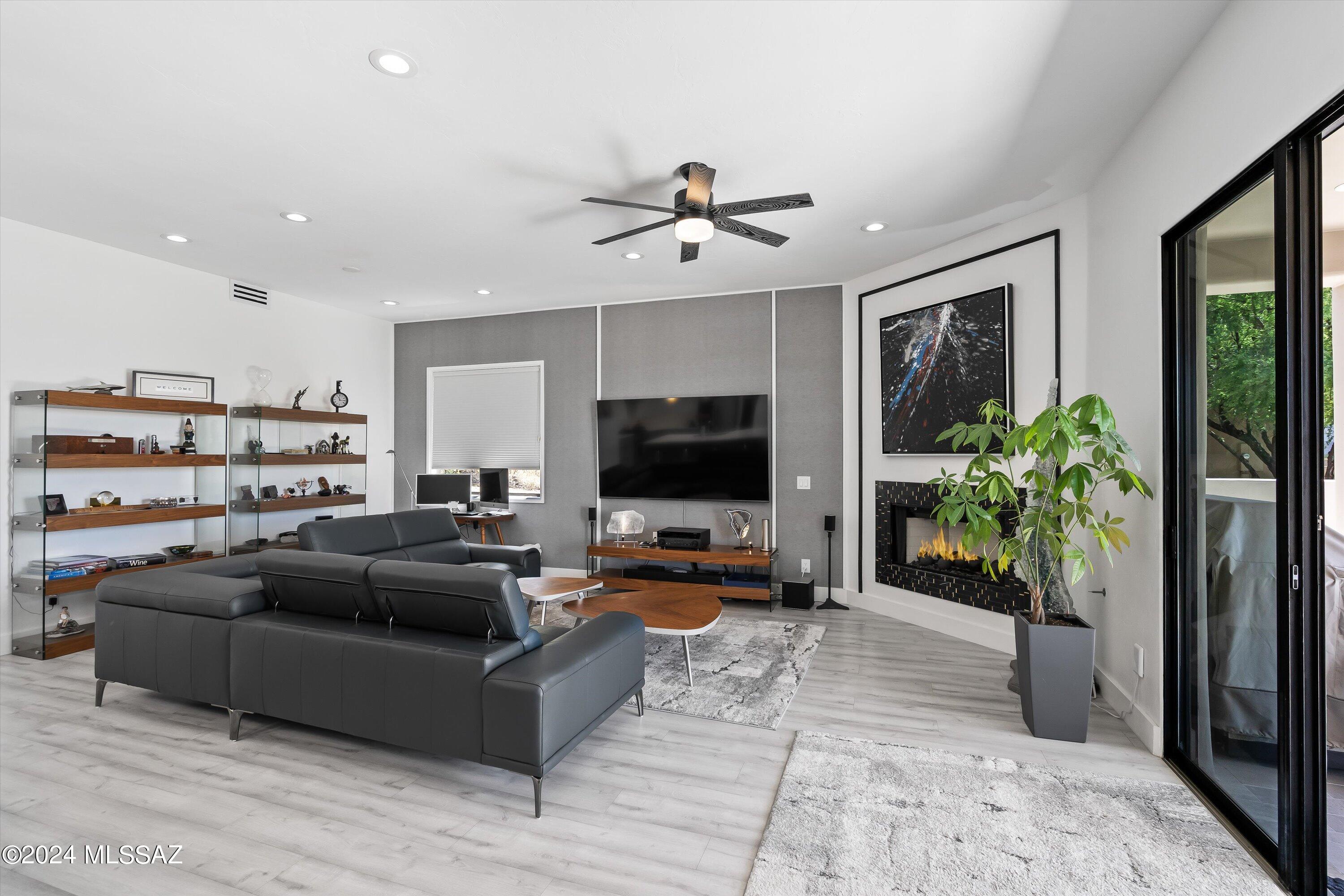 Sunridge II (1-65) - Residential