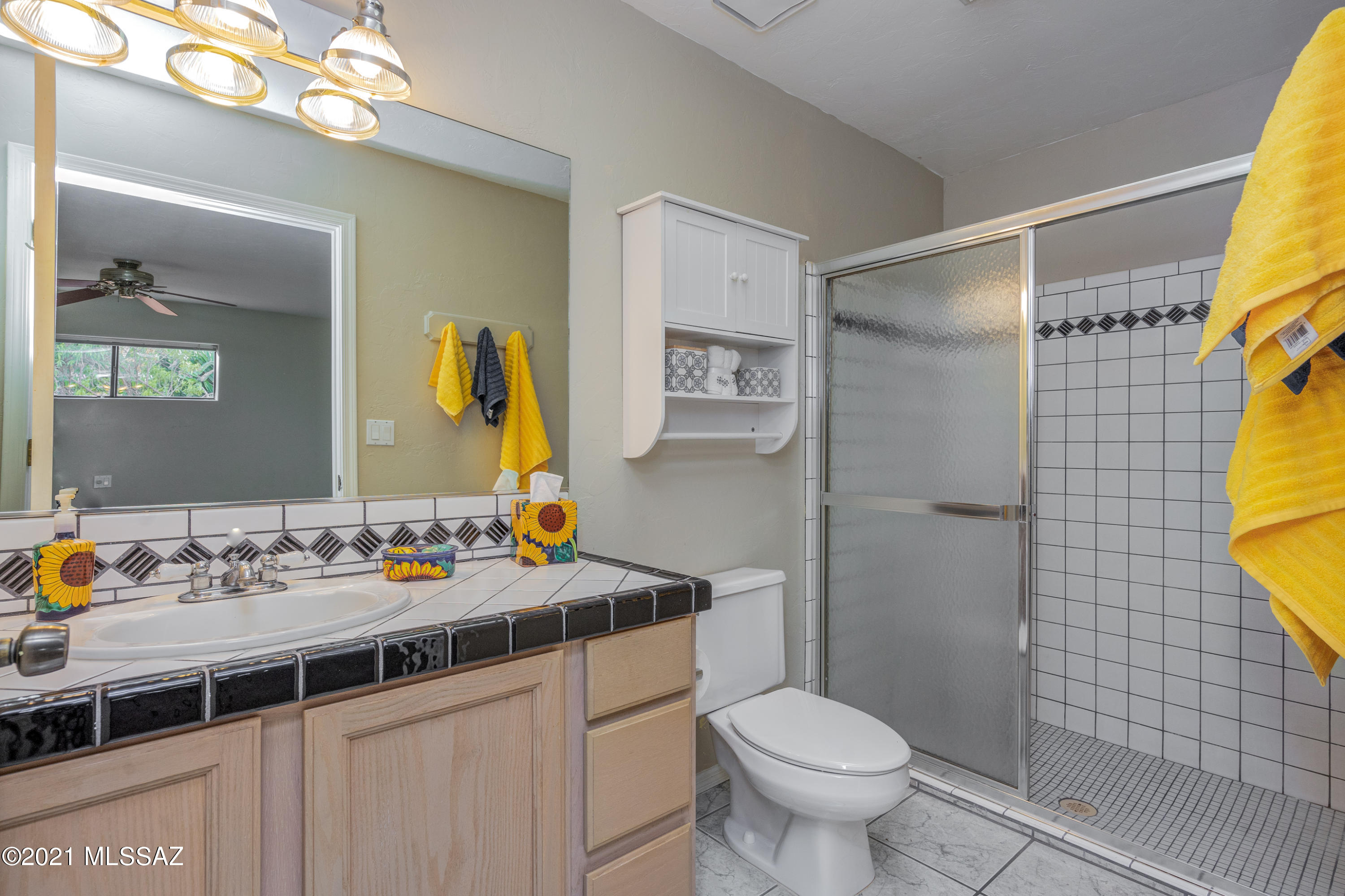 Executive Townhomes (1-16) - Residential