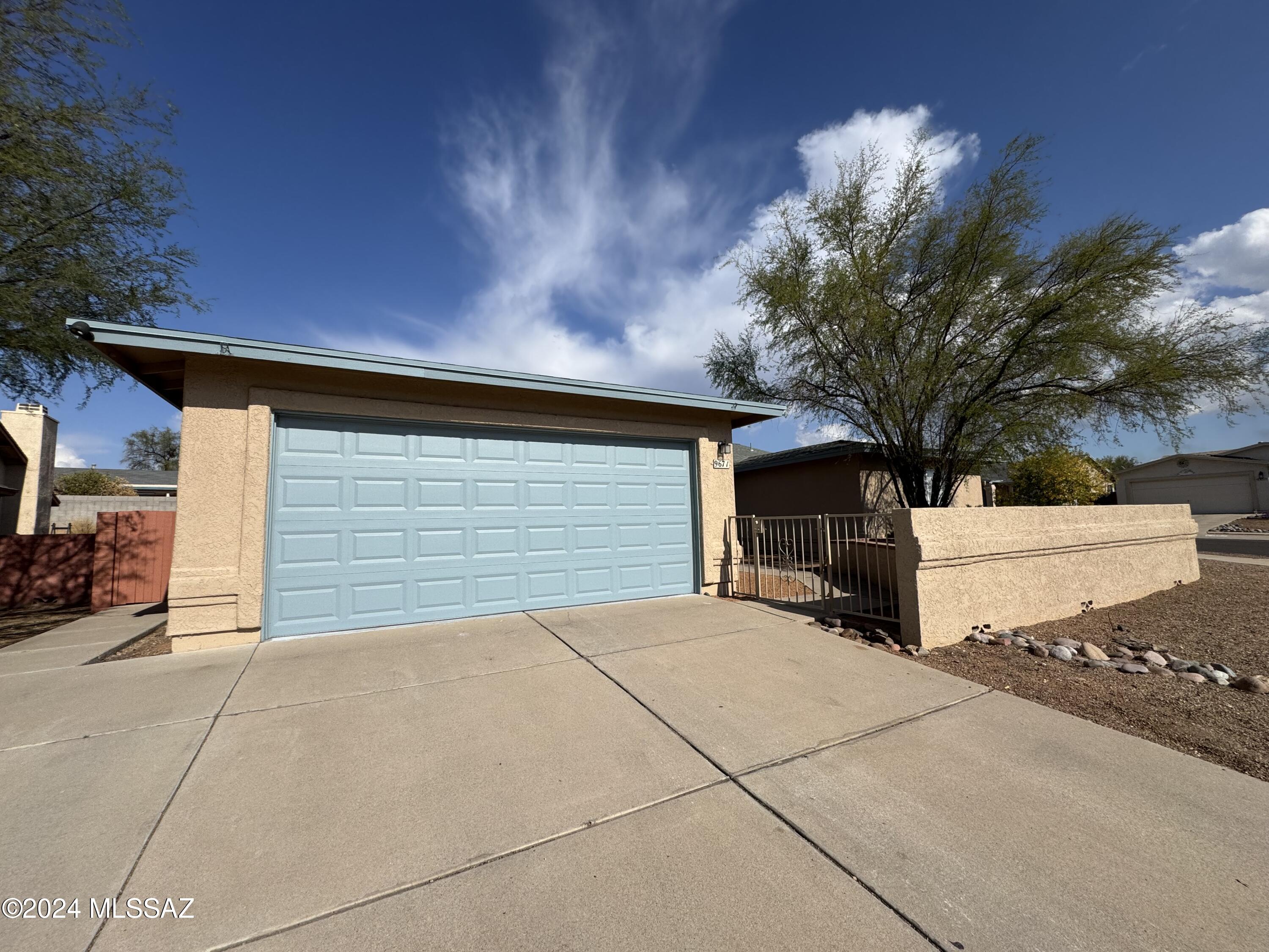 AVAILABLE NOW! 

** All Atlas Real Estate residents are enrolled in the Resident Benefits Package (RBP) at a monthly rate of $60/month with a one-time utility set-up fee of $30. Fee includes Renters Insurance, HVAC air filter delivery (for applicable properties), utility concierge service making utility connection a breeze during your move-in, our best-in-class resident rewards program, and much more! More details upon application. **
Pet Policy: (Pet screening application required) Pets accepted! $300 one time pet fee (per pet) is due at the time of move in. As low as $35 monthly pet rent (per pet).