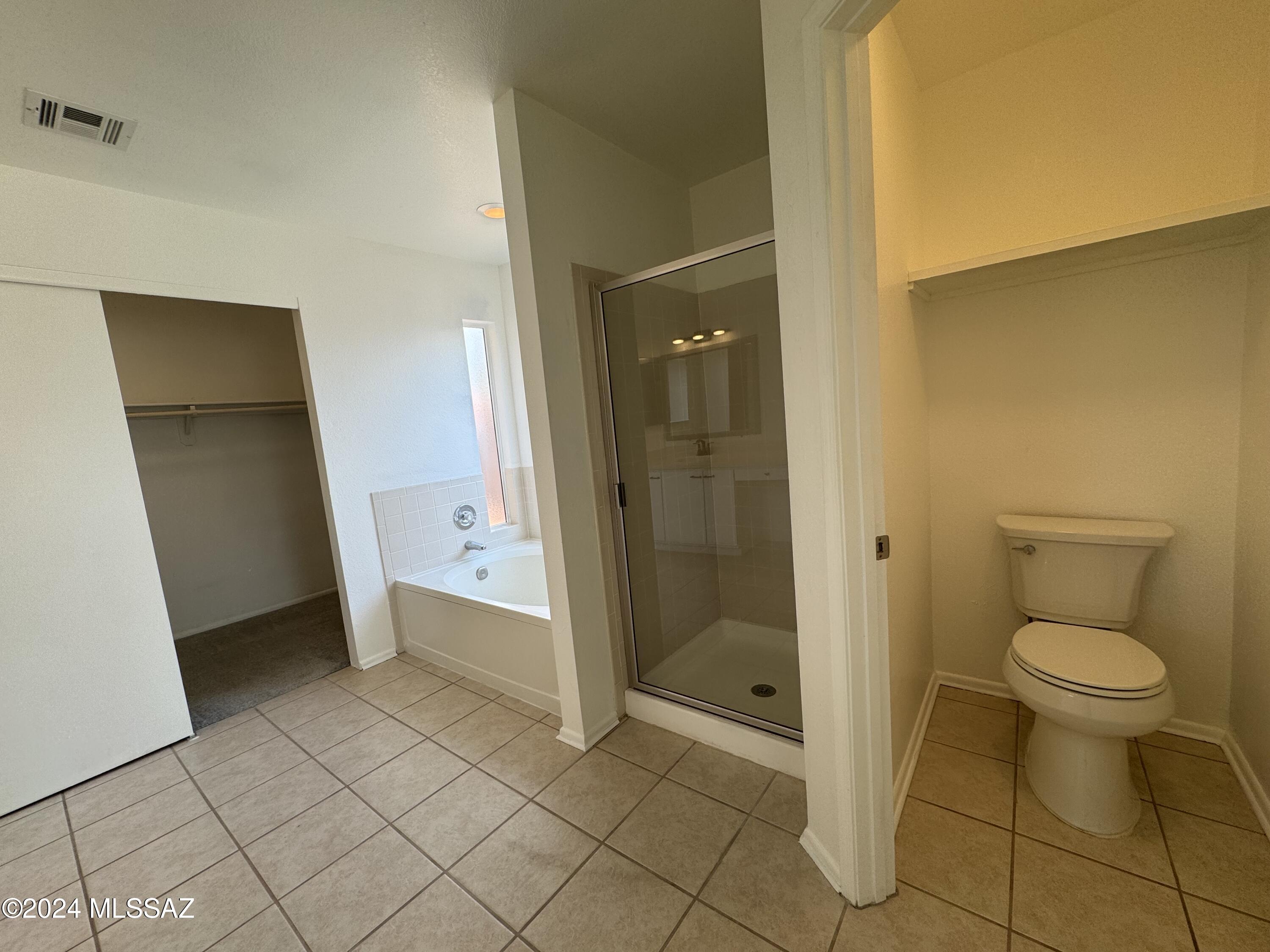 Rancho Antigua (1-534) - Residential Lease