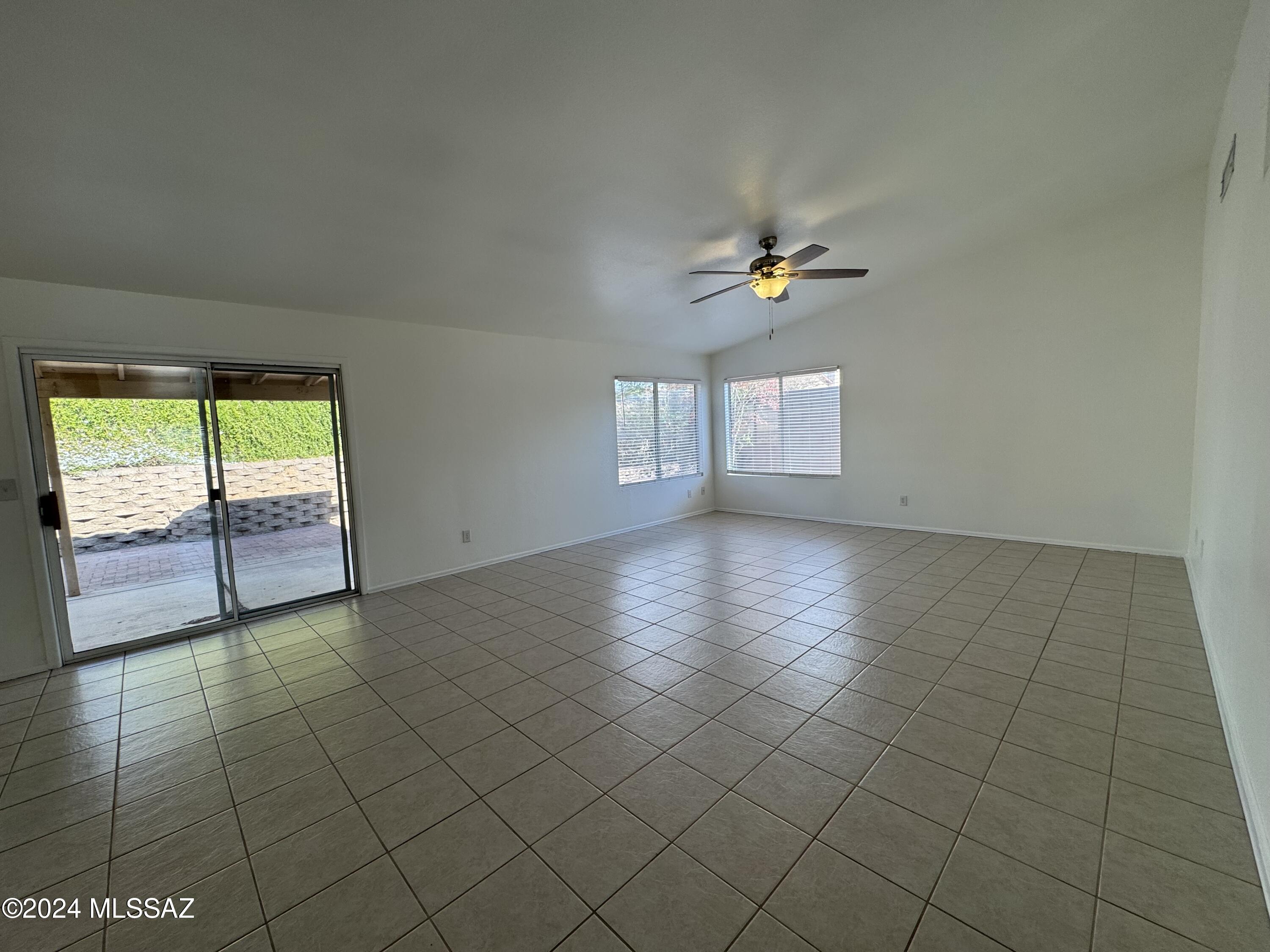 Rancho Antigua (1-534) - Residential Lease
