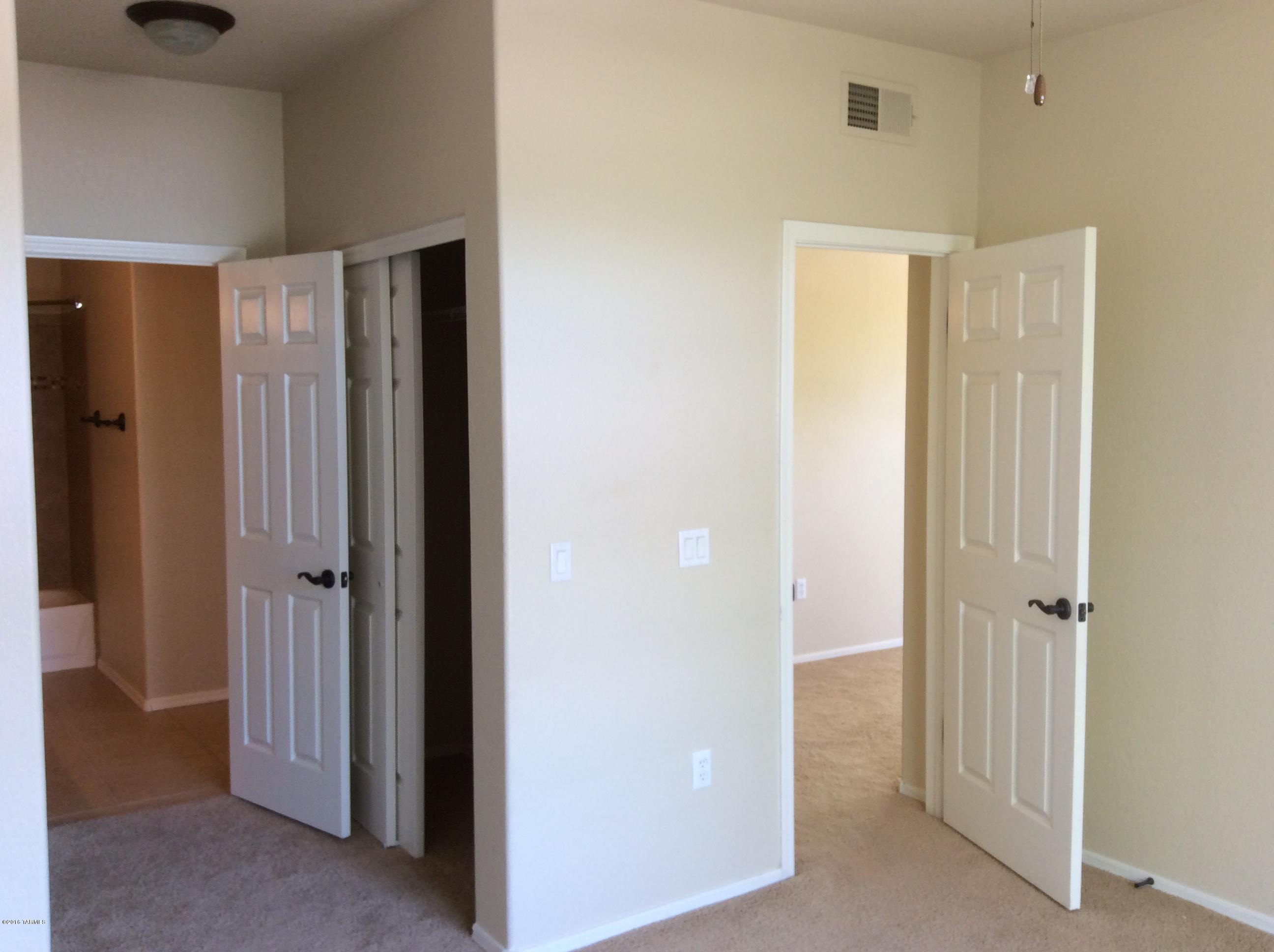 Pinnacle Canyon Condominium - Residential Lease