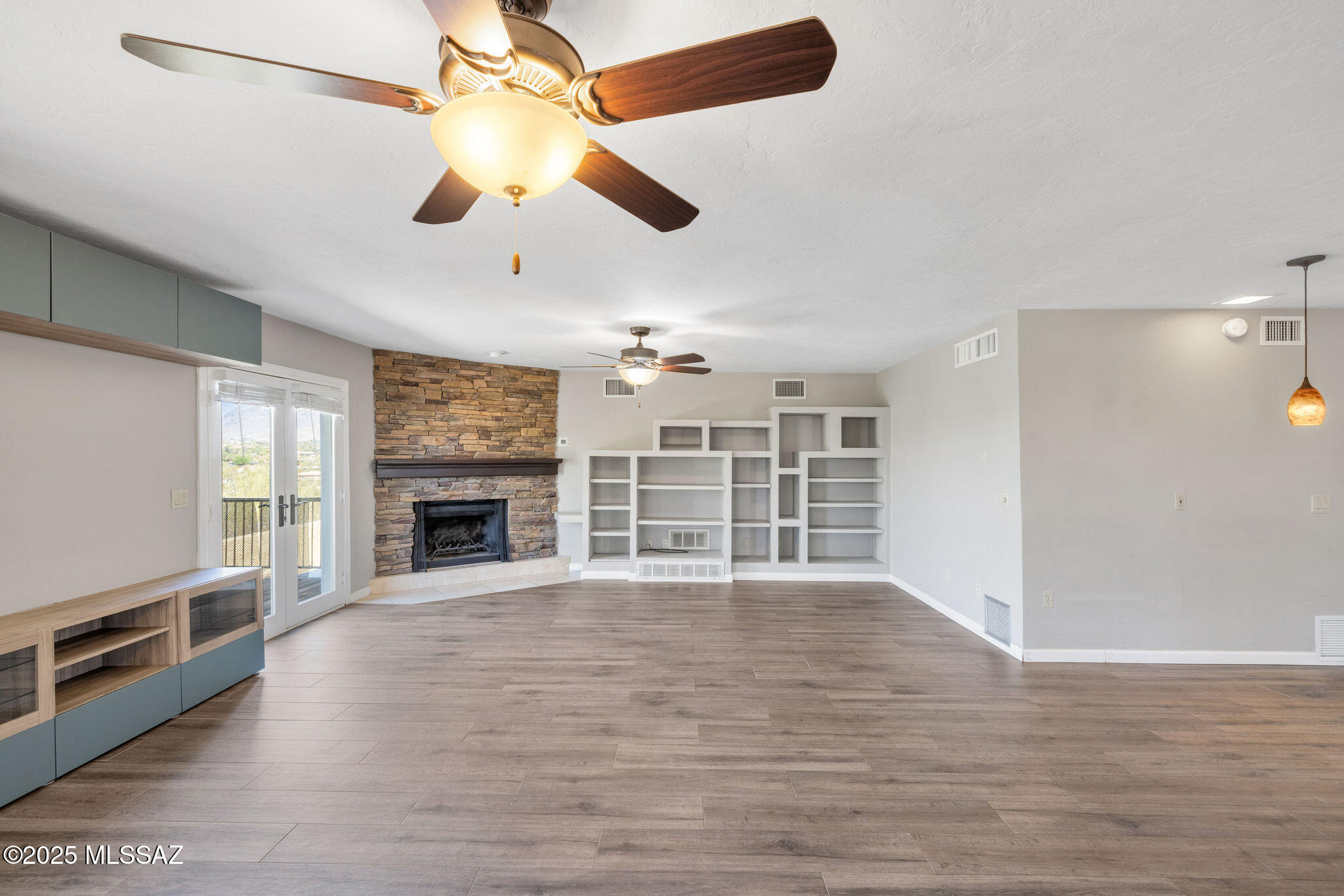 La Buena Vida Estates (74-110) - Residential