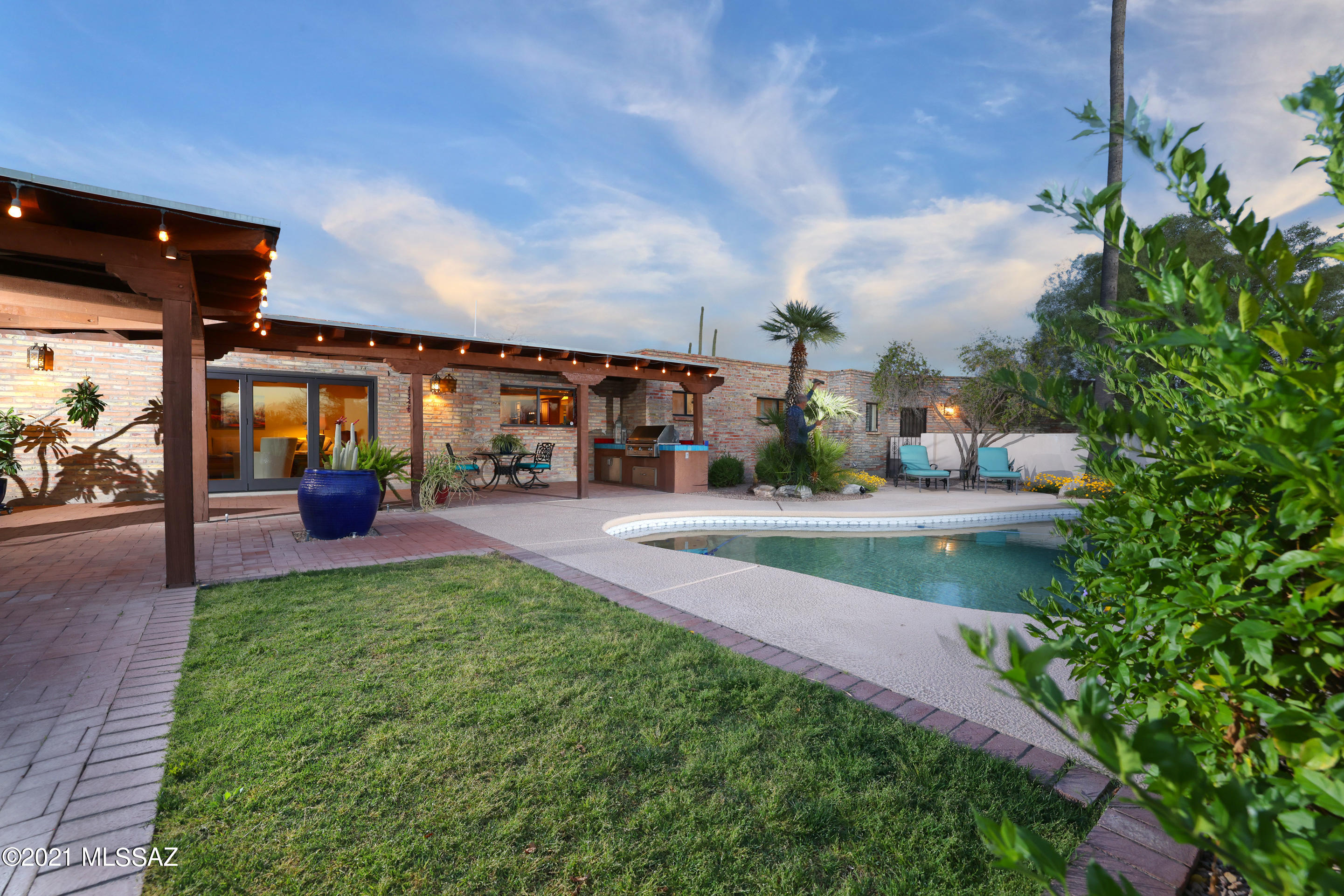 Catalina Foothills Estates NO. 7 - Residential