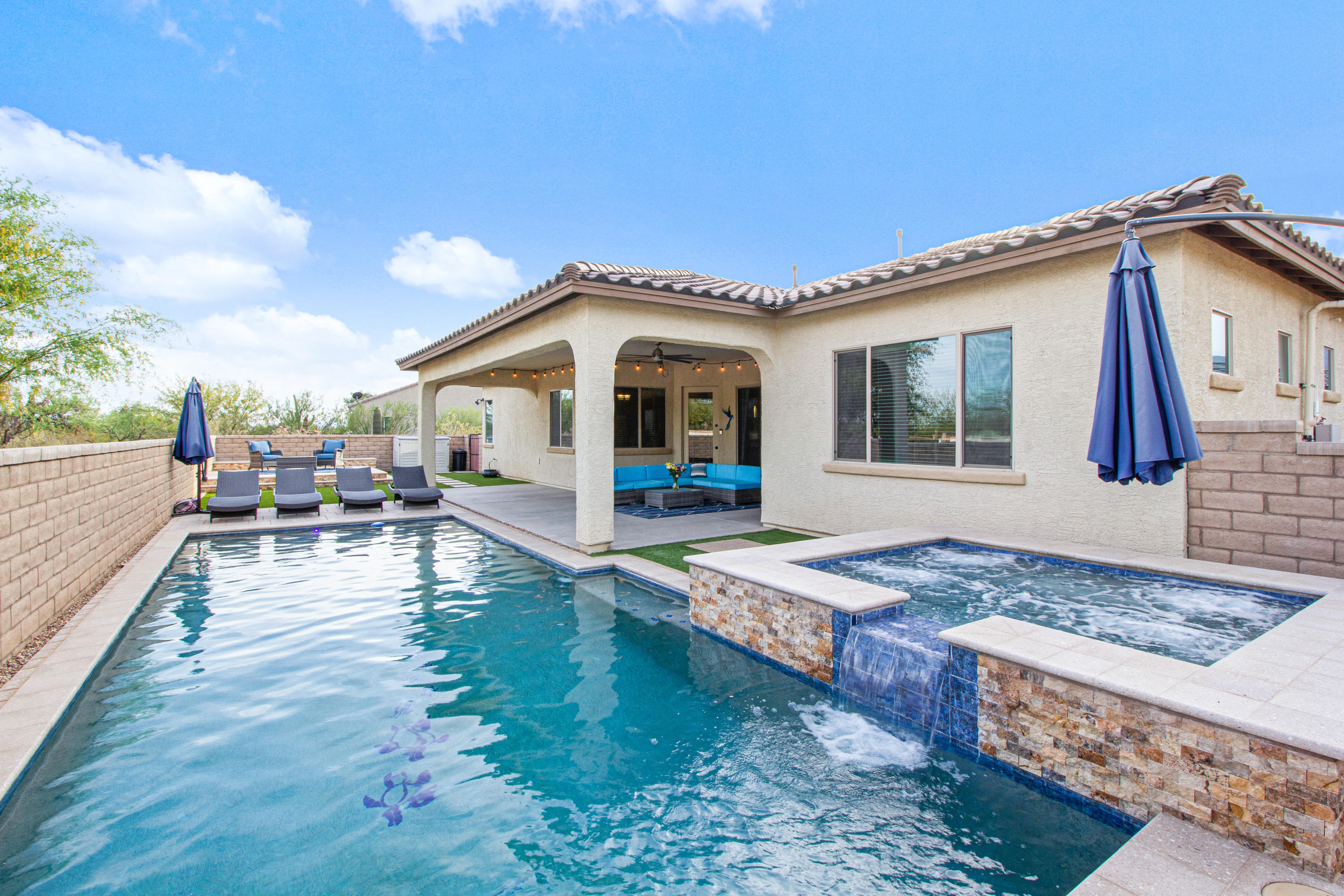 Ranches At Santa Catalina - Residential