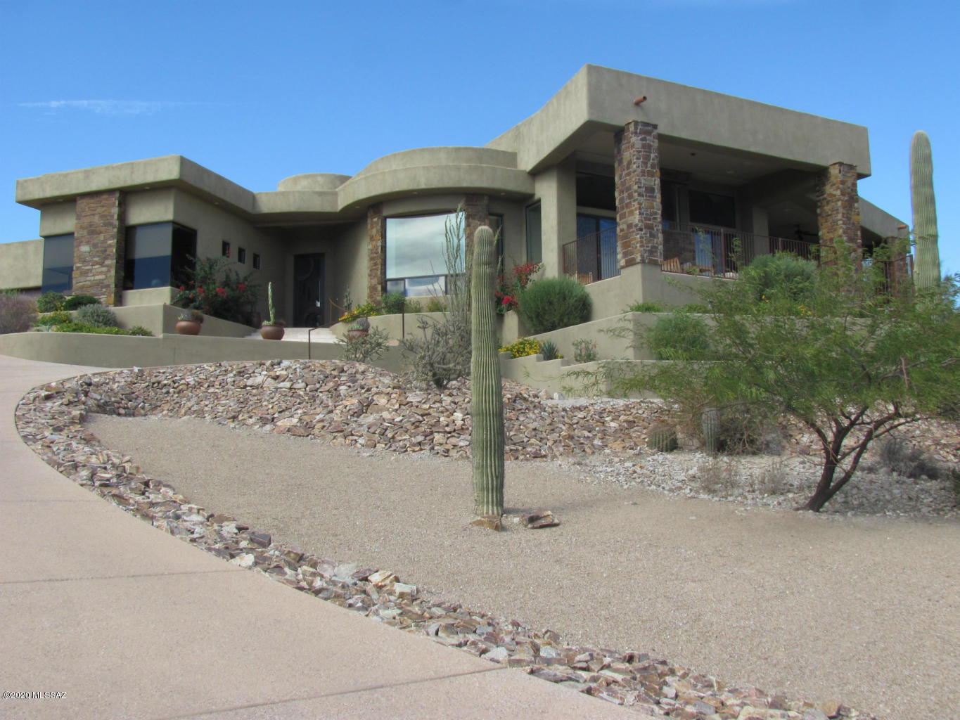 Eagles View (1-15) - Residential