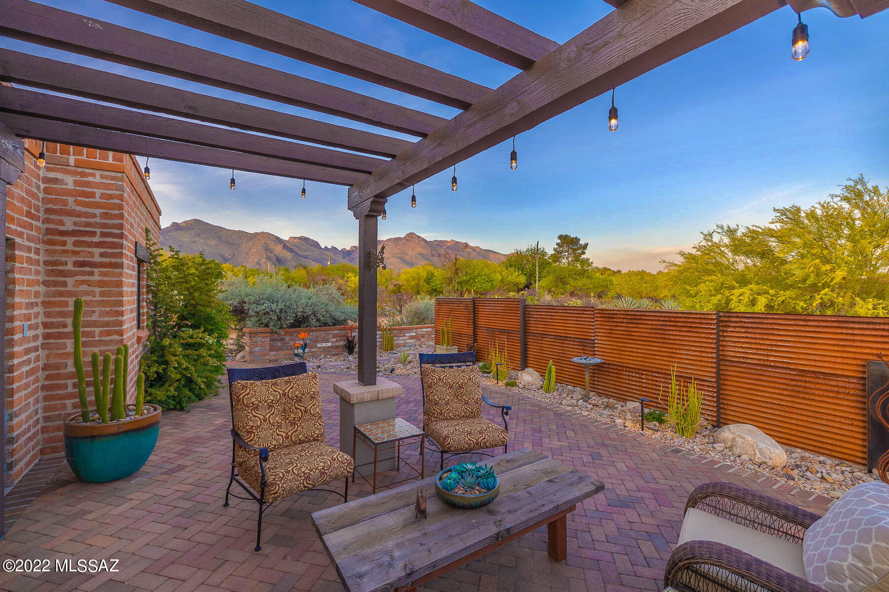 Casas Adobes Estates NO. 3-A - Residential