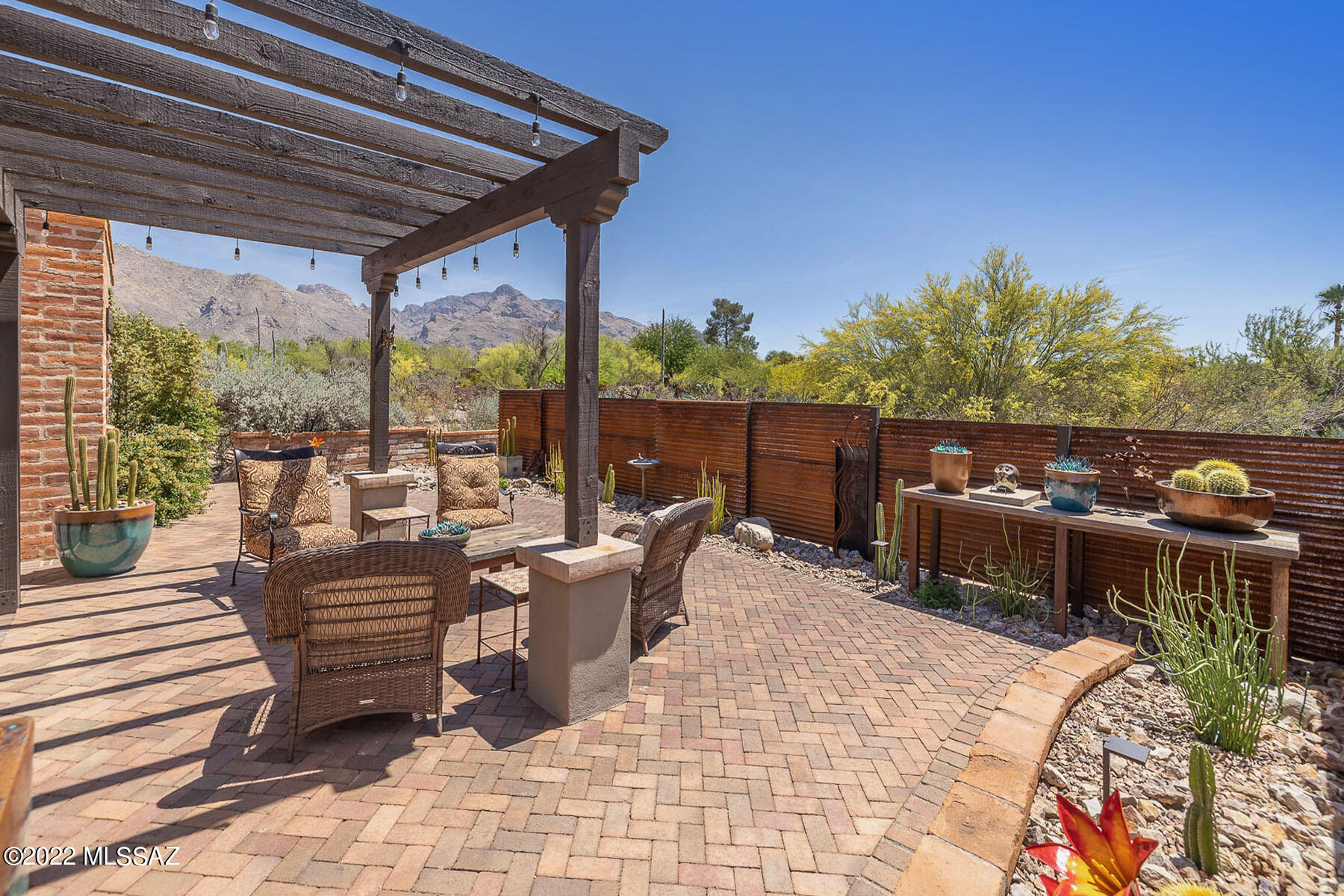 Casas Adobes Estates NO. 3-A - Residential