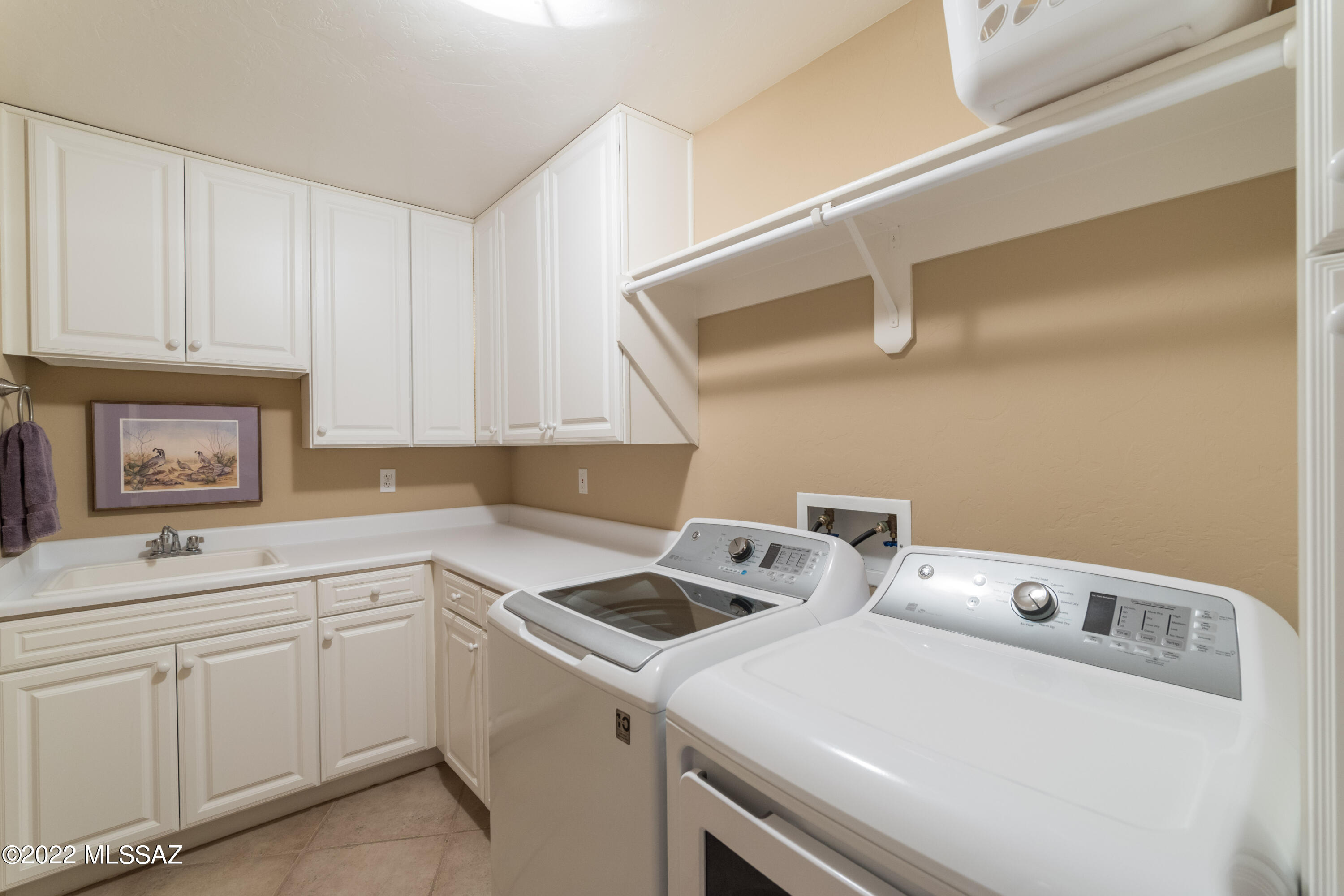 Canada Hills Estates (131-133) - Residential
