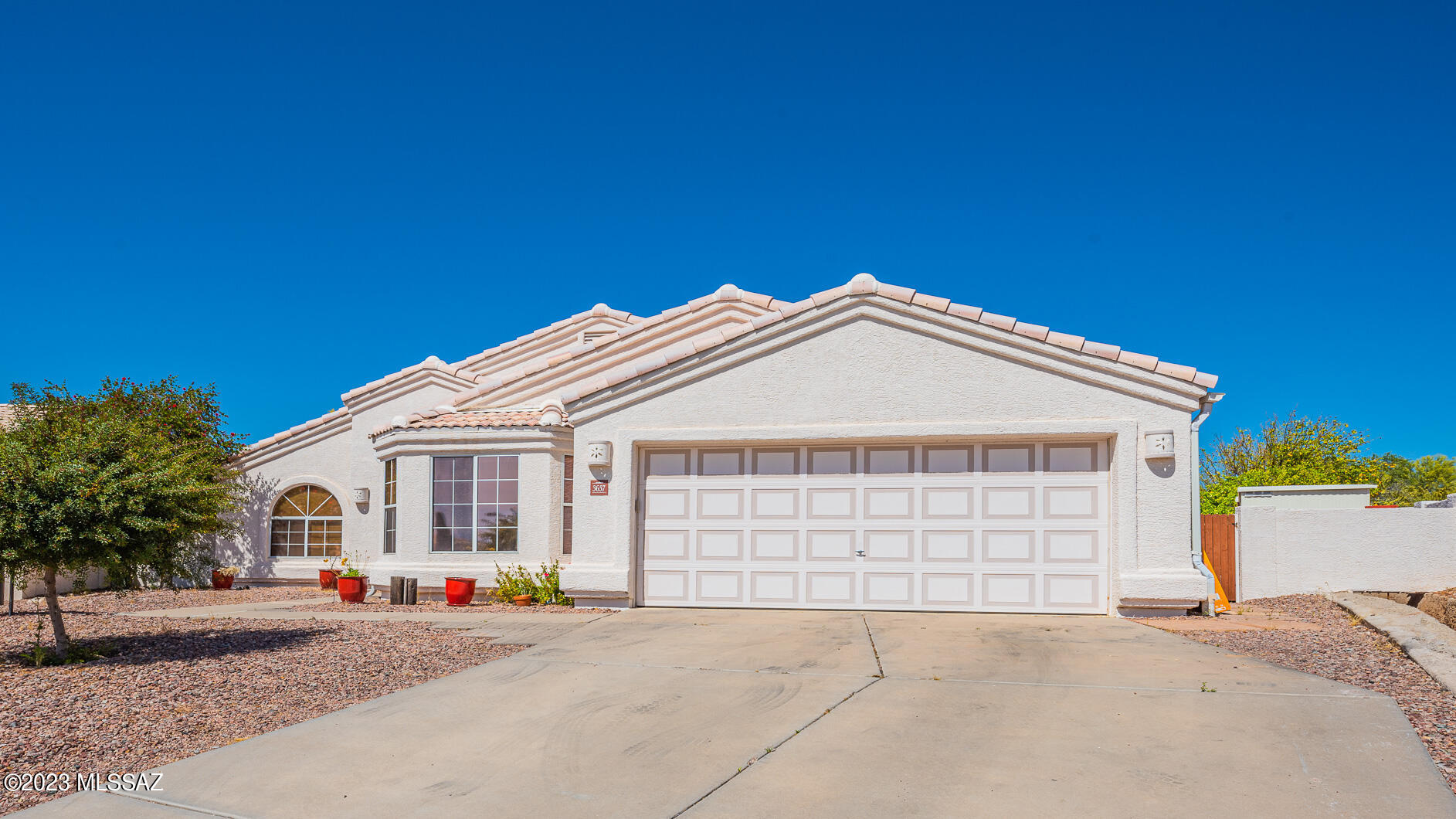 Thornydale Terrace(1-104) - Residential
