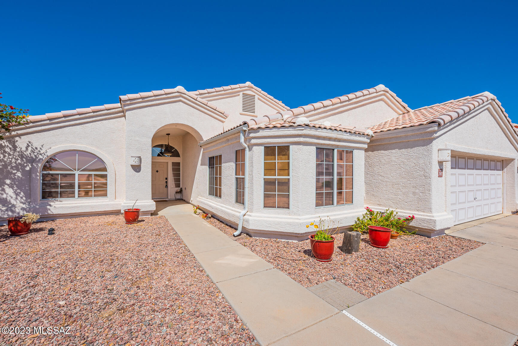 Thornydale Terrace(1-104) - Residential