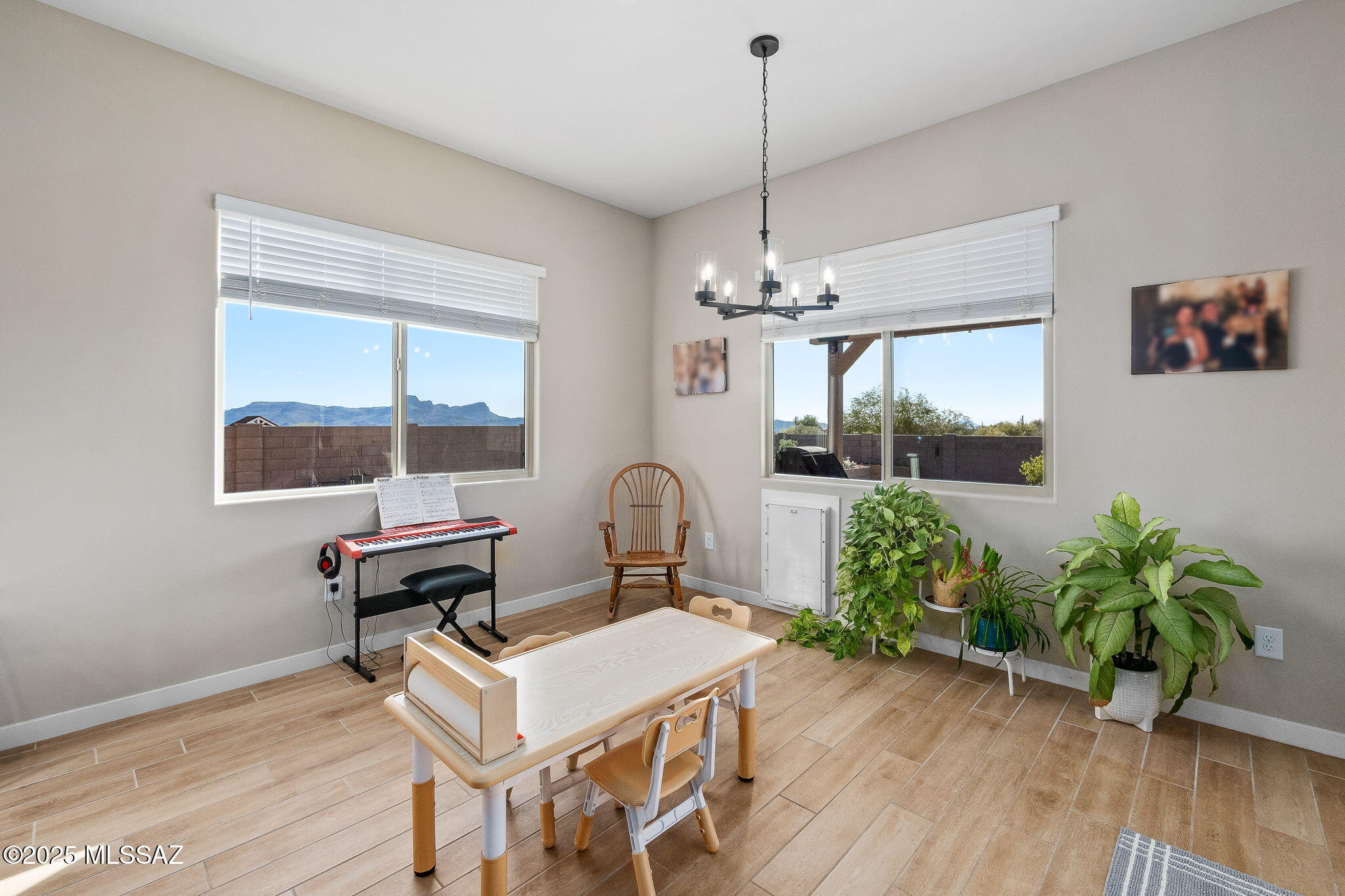 Twin Peaks and Lambert Lane - Residential