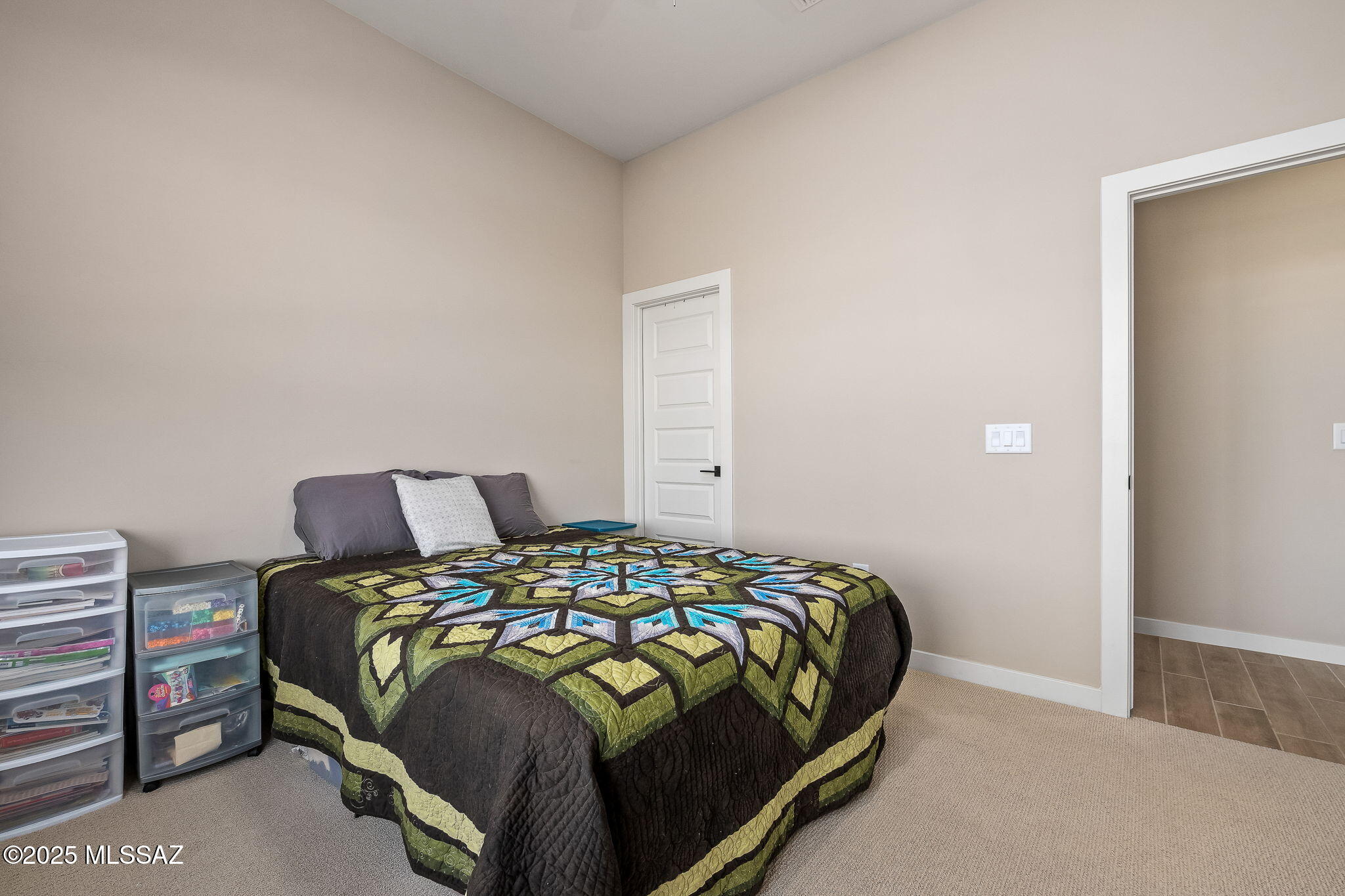 Twin Peaks and Lambert Lane - Residential