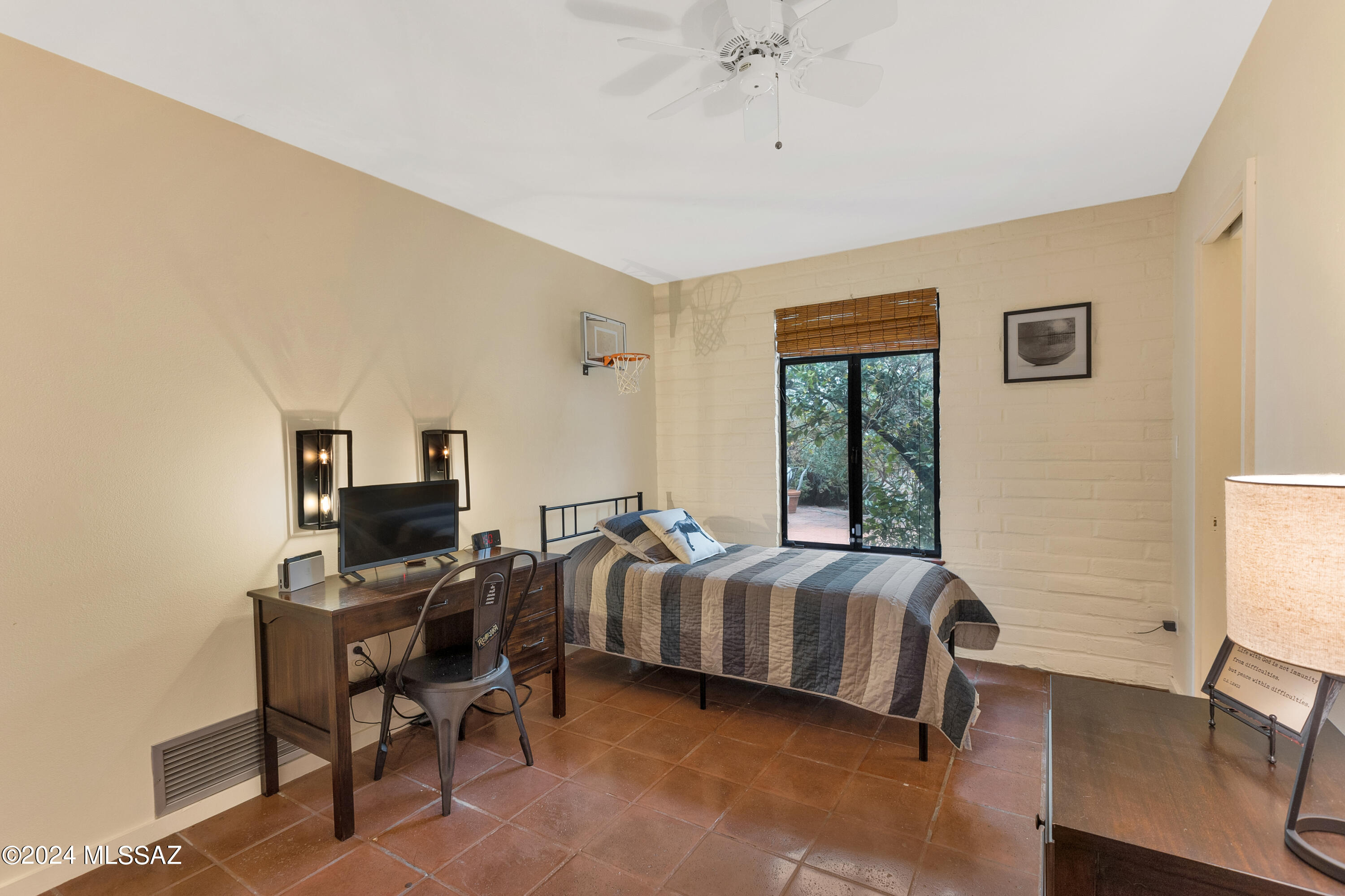 Catalina Foothills Estates NO. 7 (44-120) - Residential