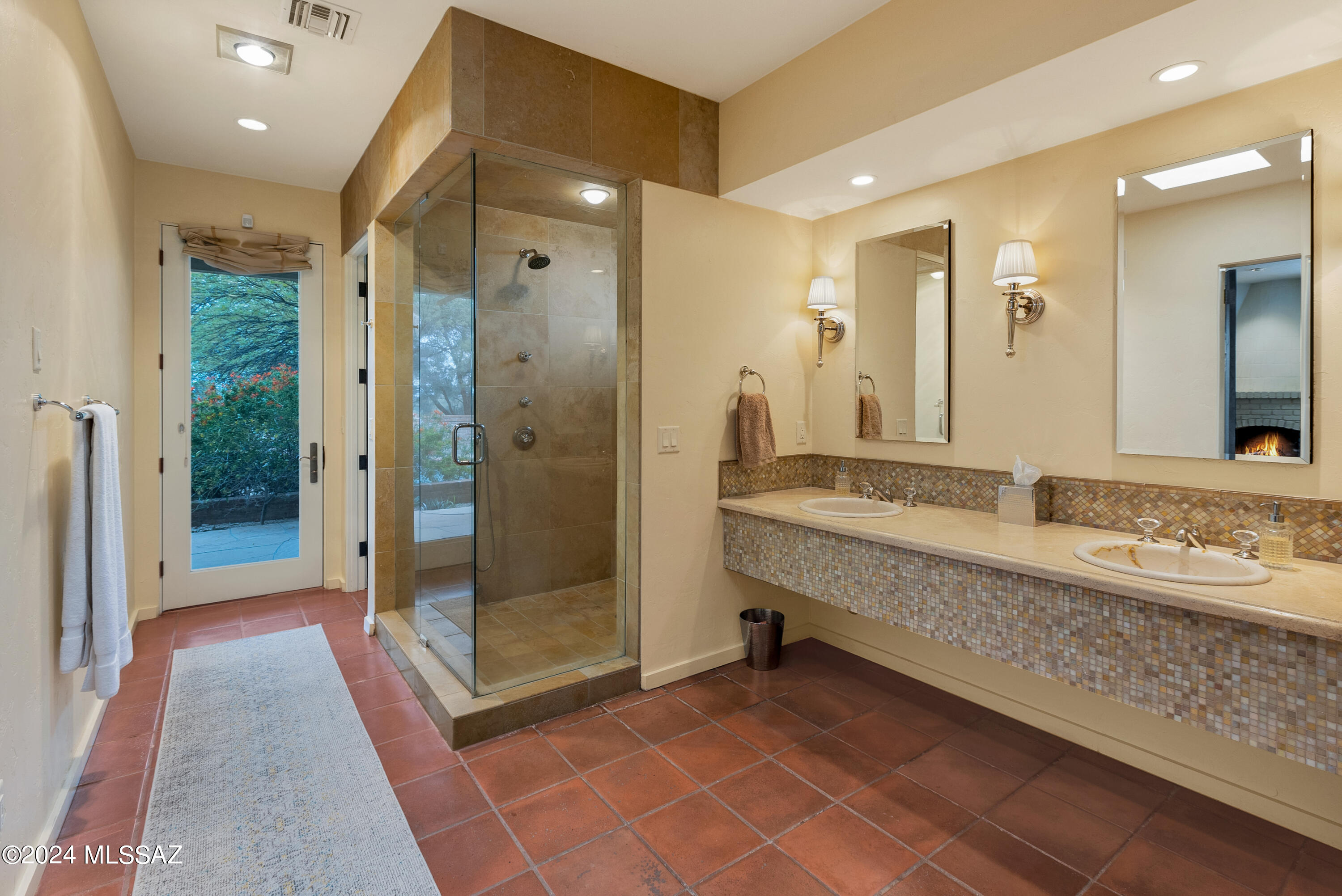Catalina Foothills Estates NO. 7 (44-120) - Residential
