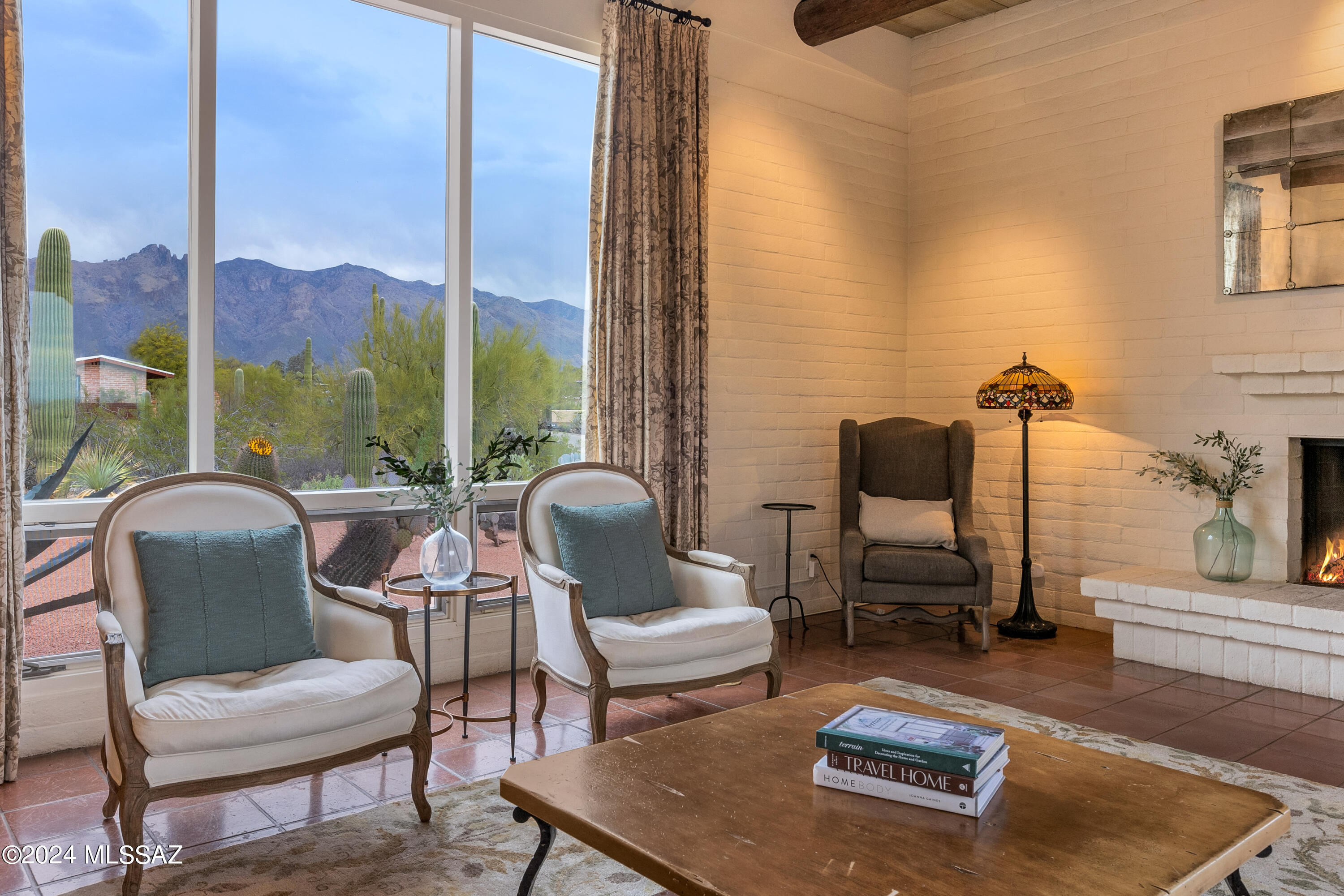Catalina Foothills Estates NO. 7 (44-120) - Residential