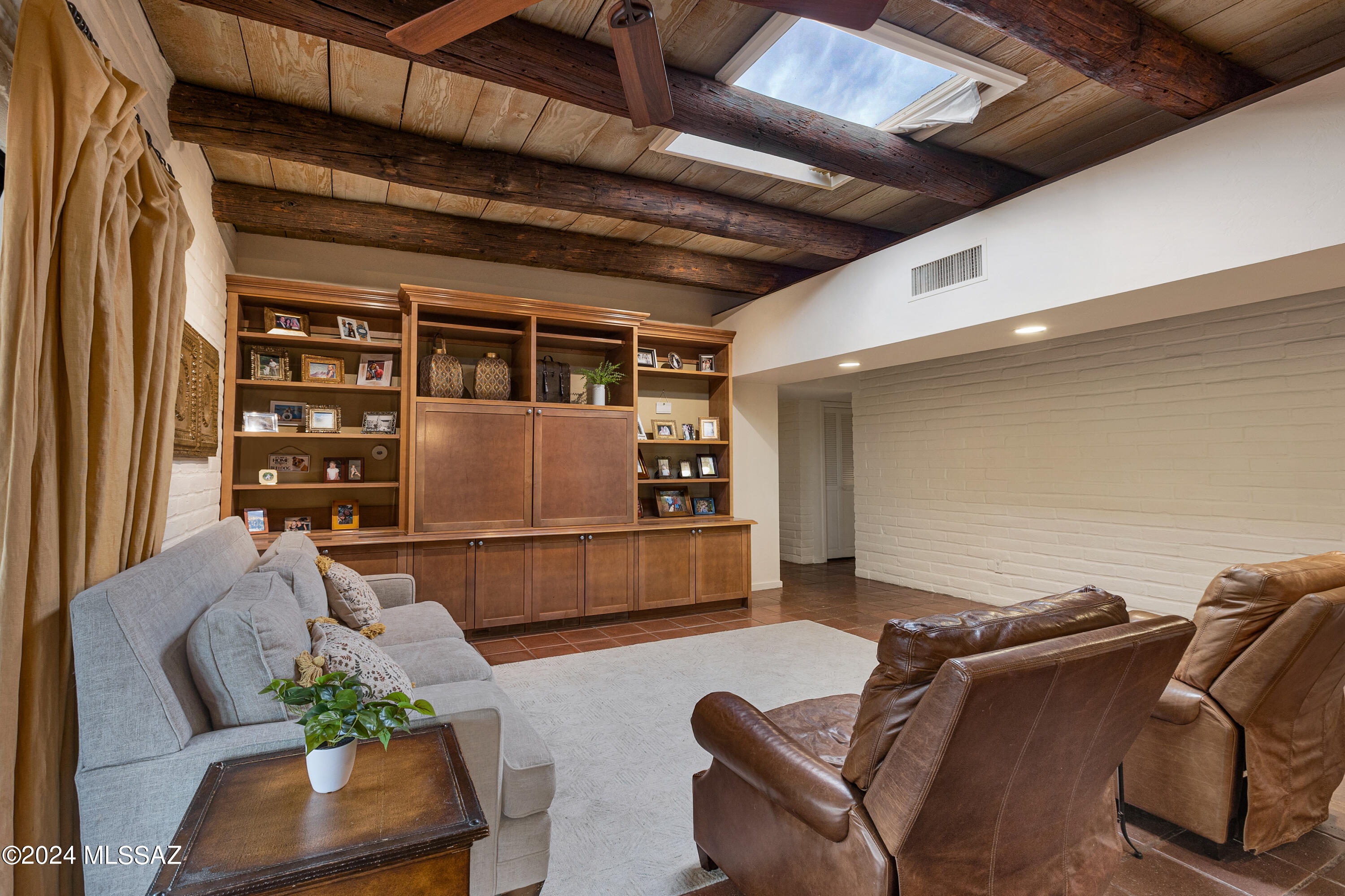 Catalina Foothills Estates NO. 7 (44-120) - Residential