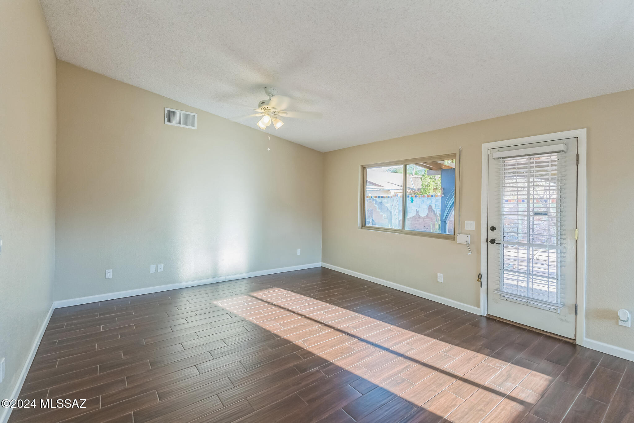 Macalester Park (1-142) - Residential