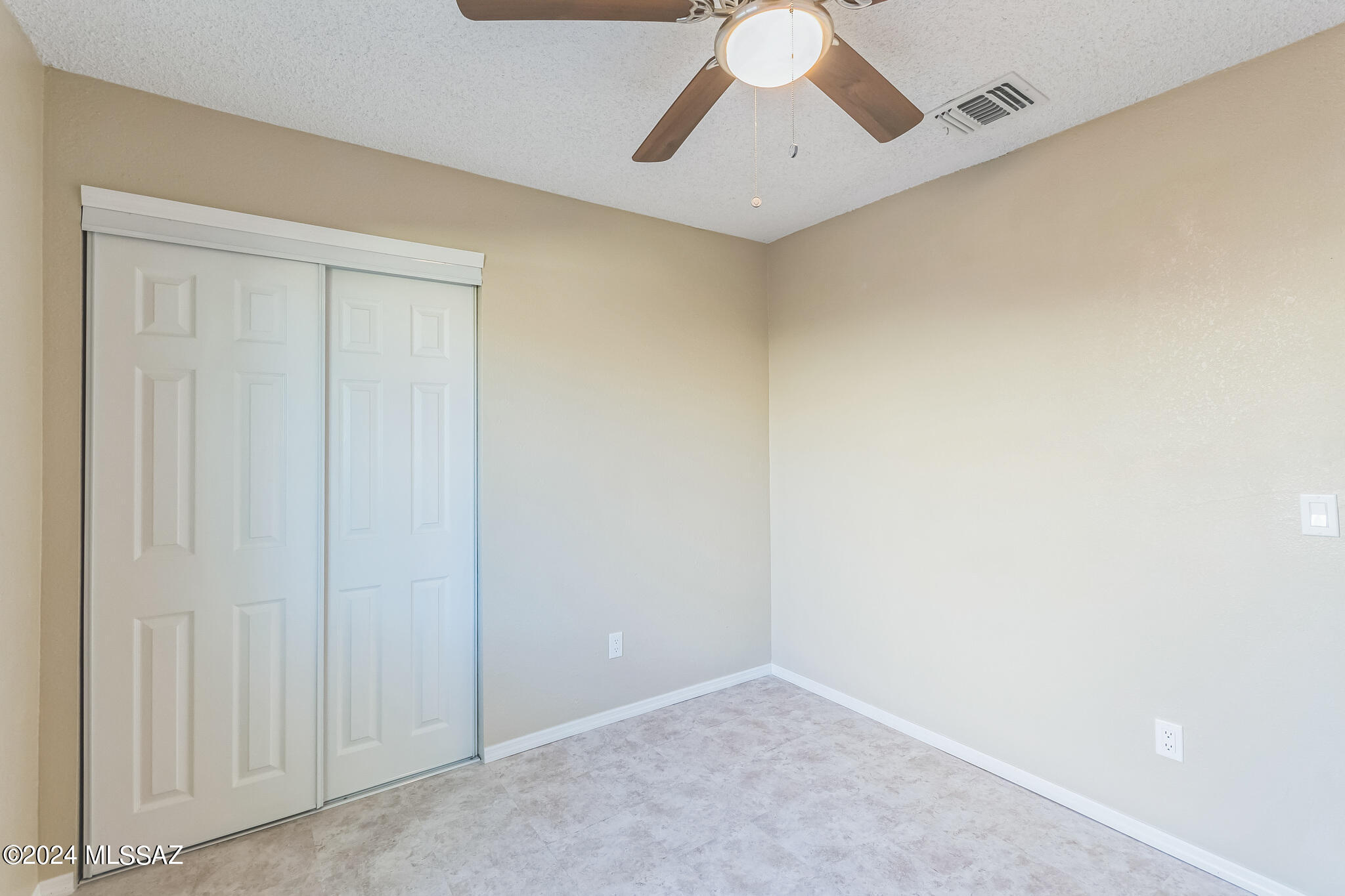Macalester Park (1-142) - Residential