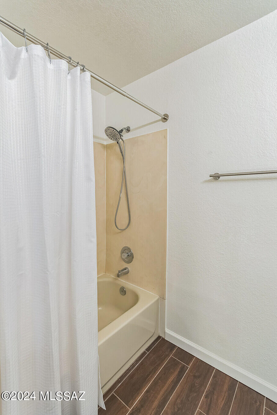 Macalester Park (1-142) - Residential