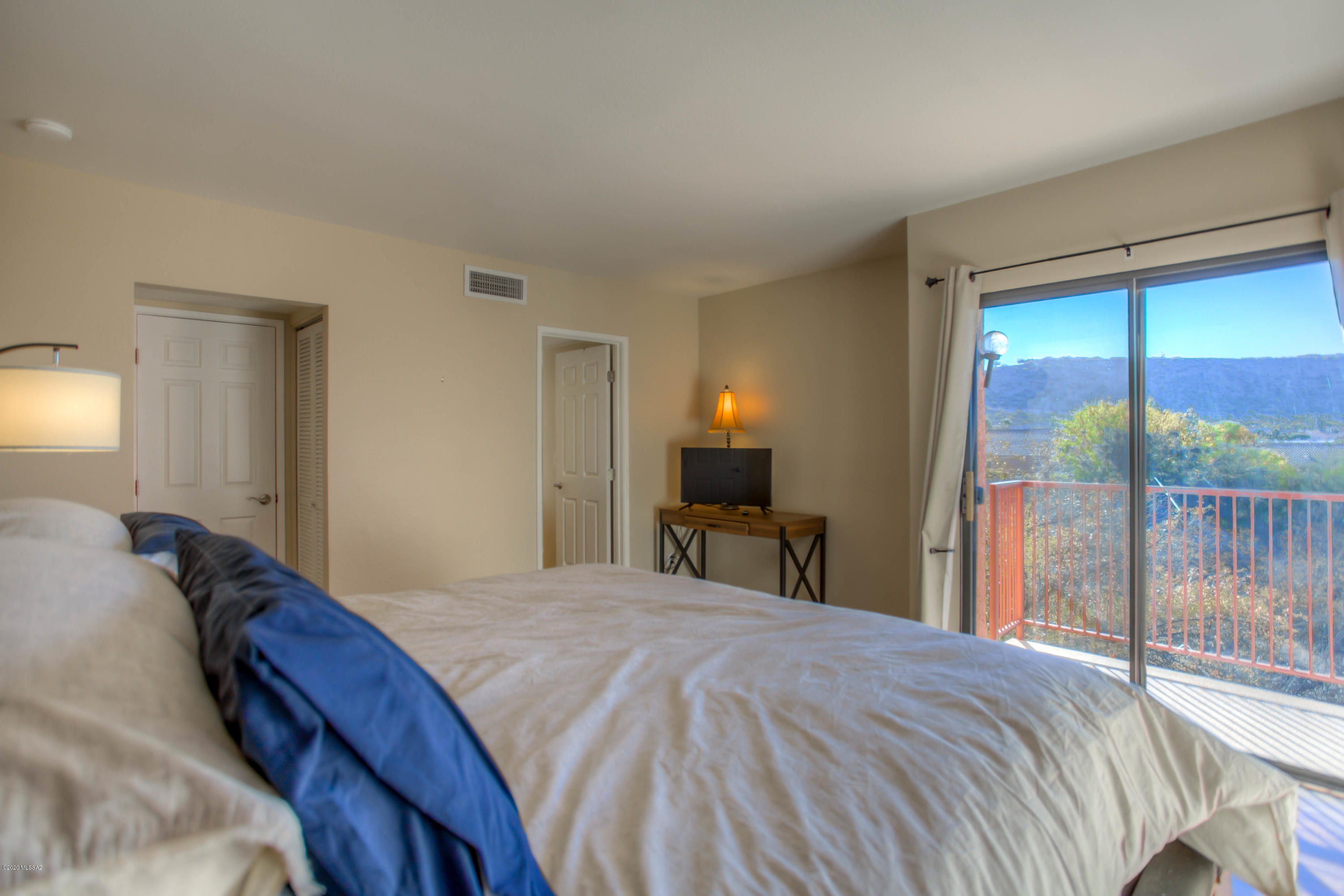 Ventana Vista Condominiums - Residential