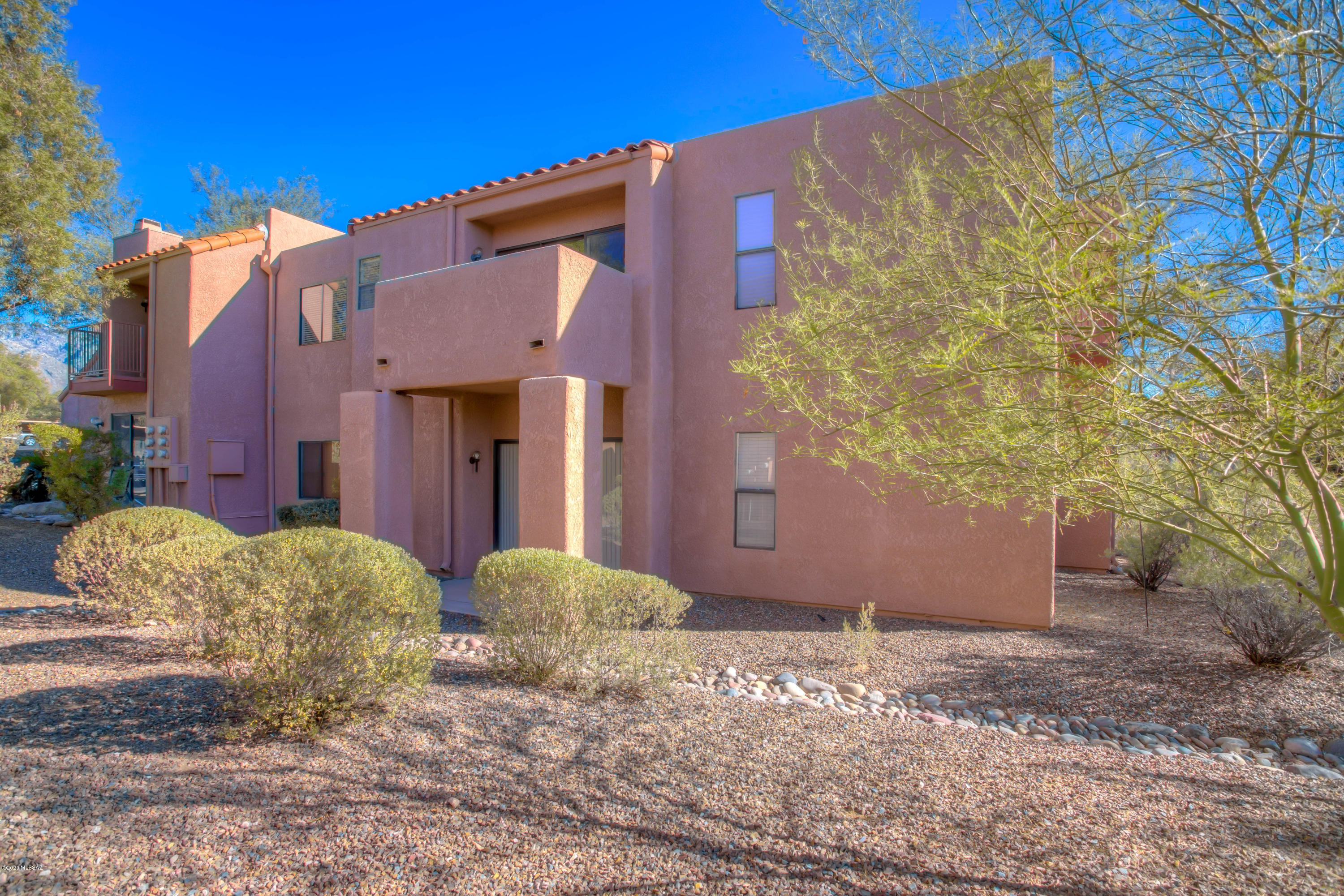 Ventana Vista Condominiums - Residential
