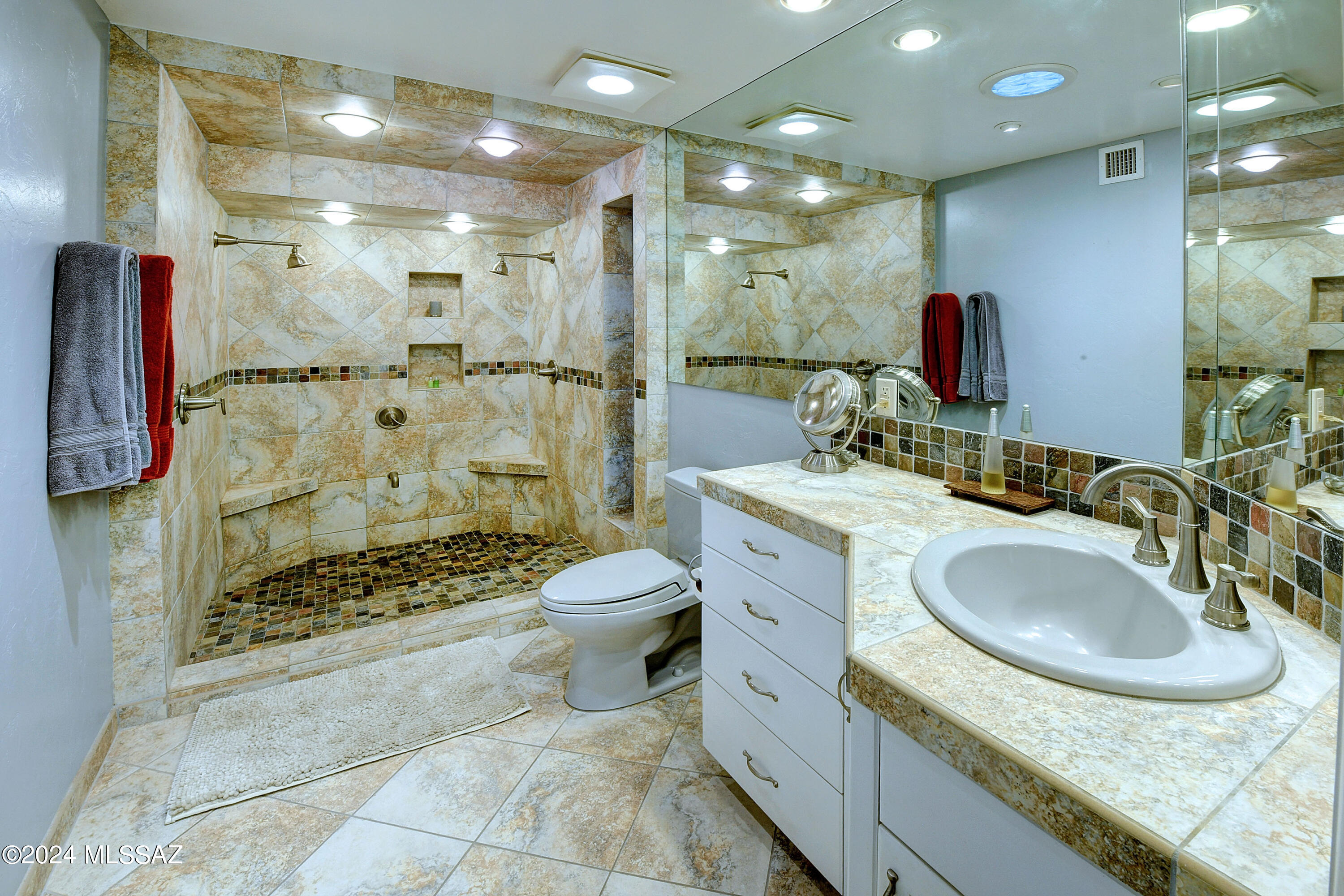 Catalina Foothills Estates NO. 5 - Residential