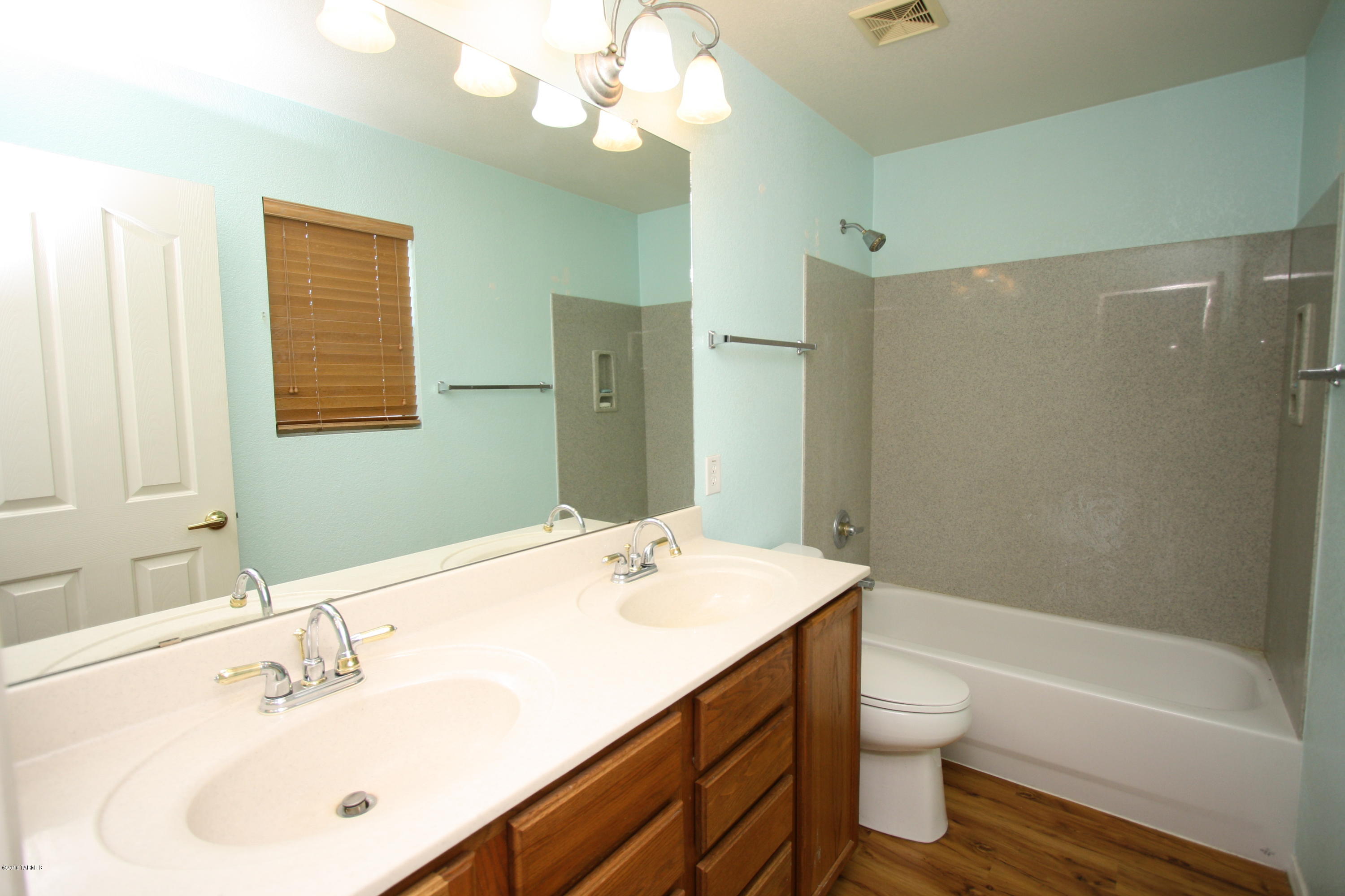 Harrison Terrace (1-74) - Residential Lease