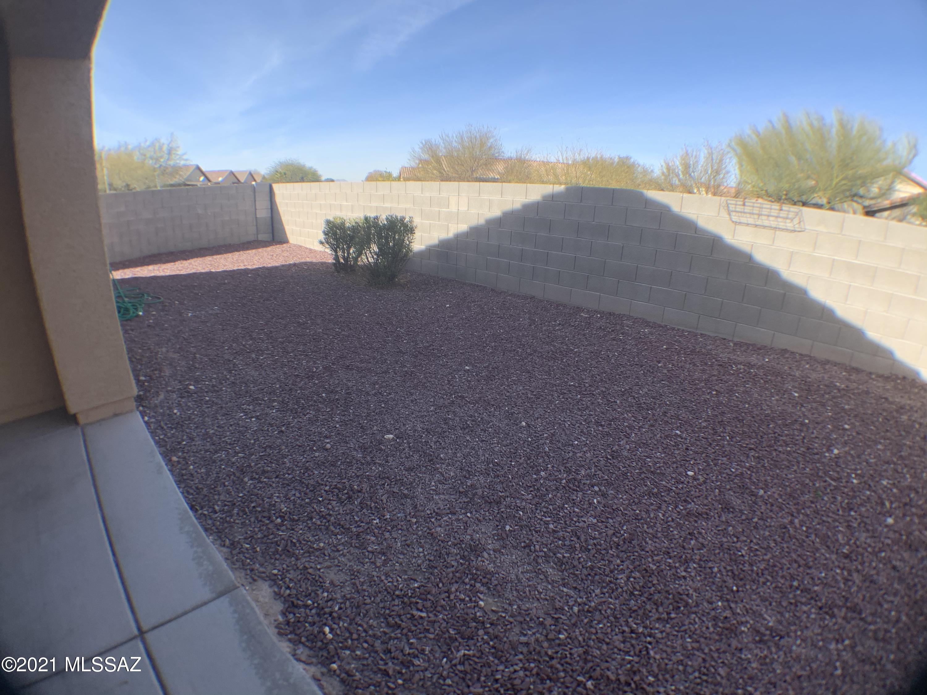 Vista Montana Estates - Residential Lease