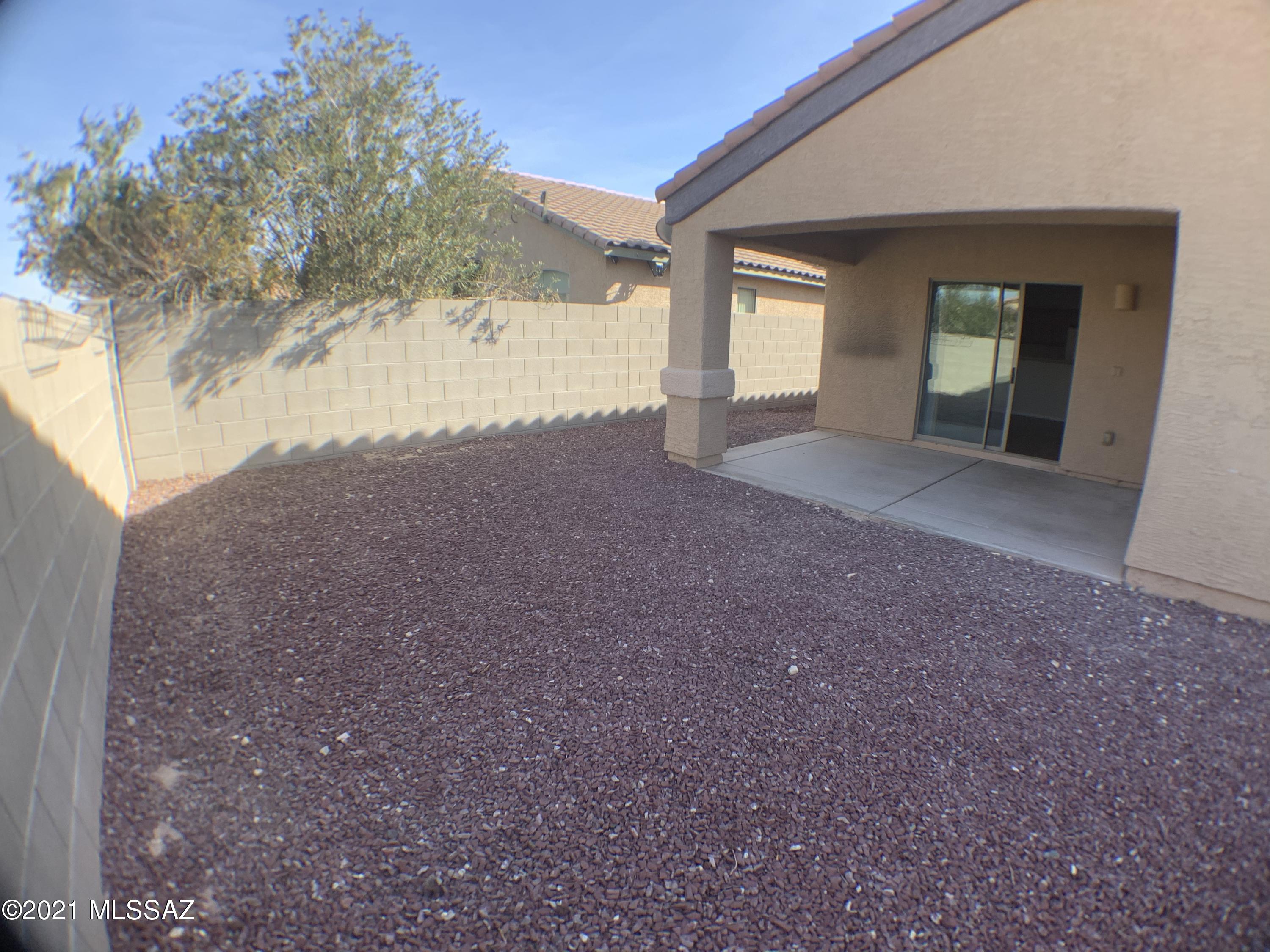 Vista Montana Estates - Residential Lease