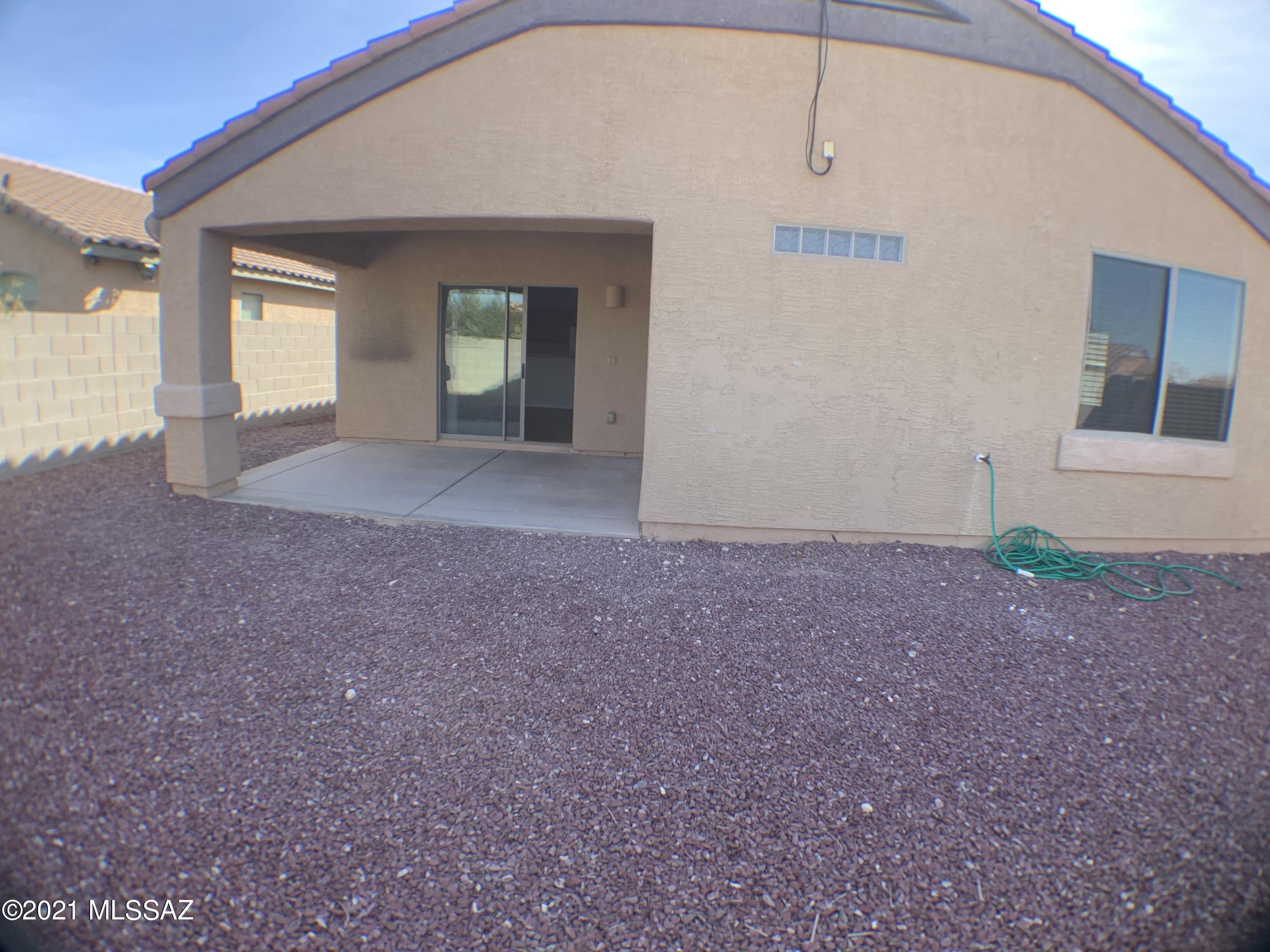 Vista Montana Estates - Residential Lease