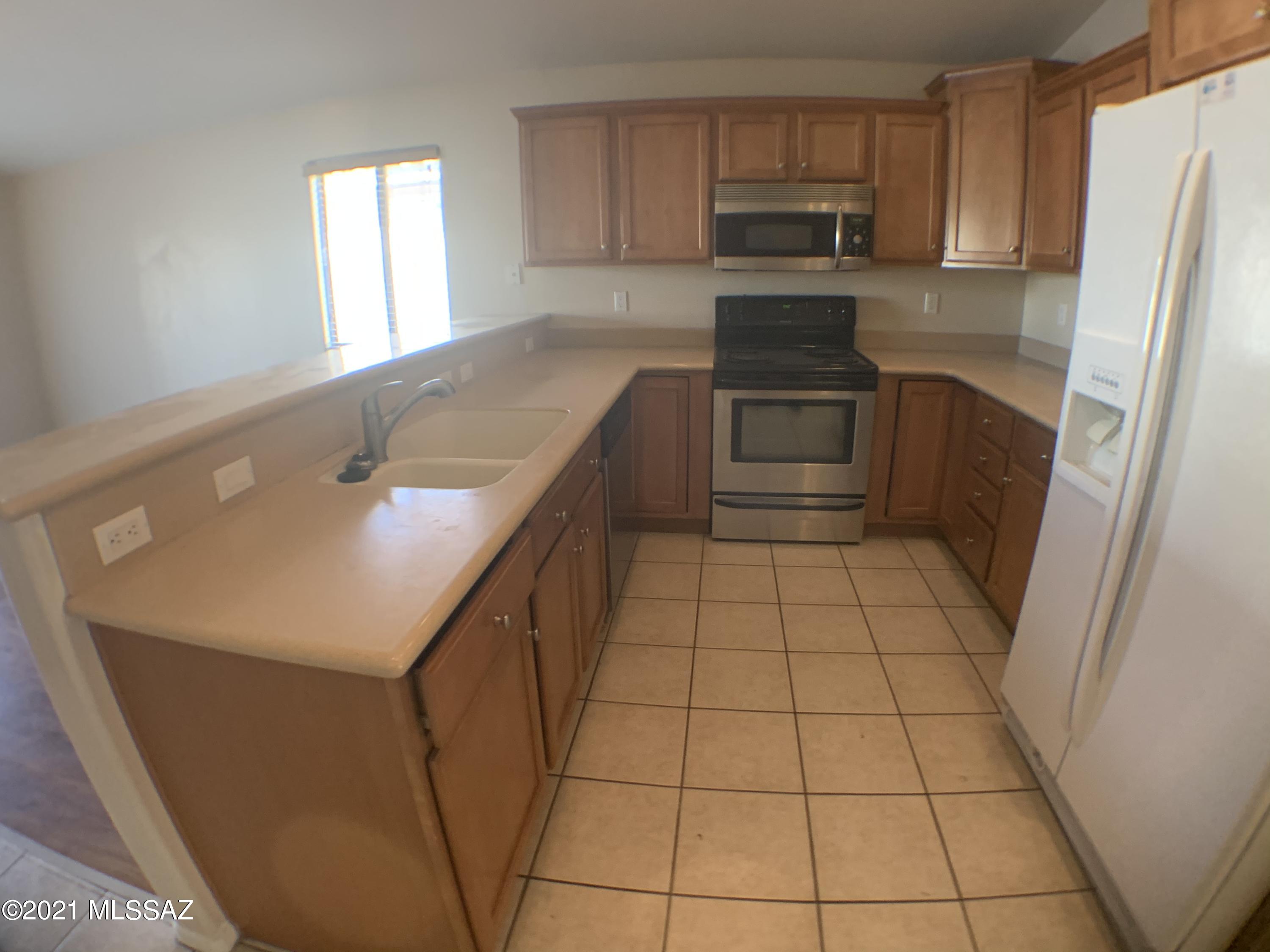 Vista Montana Estates - Residential Lease