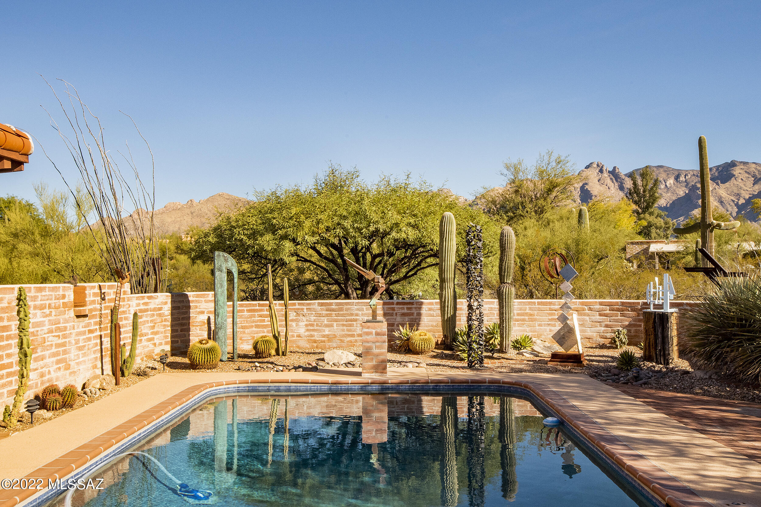 Catalina Foothills Estates NO. 7 - Residential